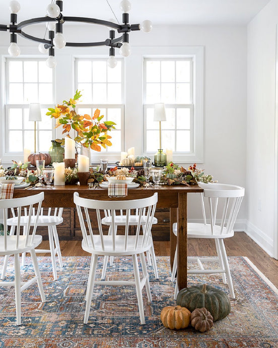 HOW TO TAKE YOUR THANKSGIVING TABLE TO THE NEXT LEVEL