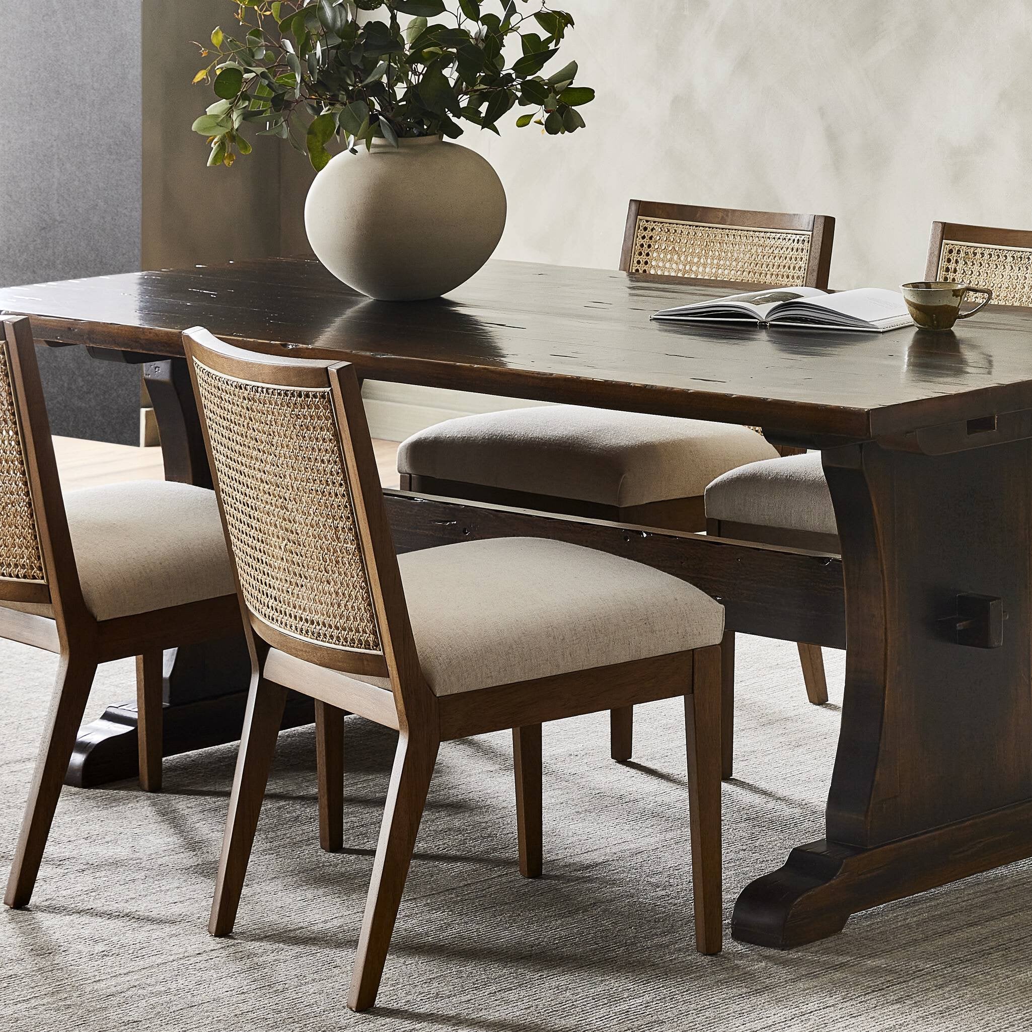 Shop furniture and discover new construction services in the Boston area. MegMade designs has been featured in New York Times for their cheerful bungalow home design style. Visit the MegMade store in the Culver - Chicago area.