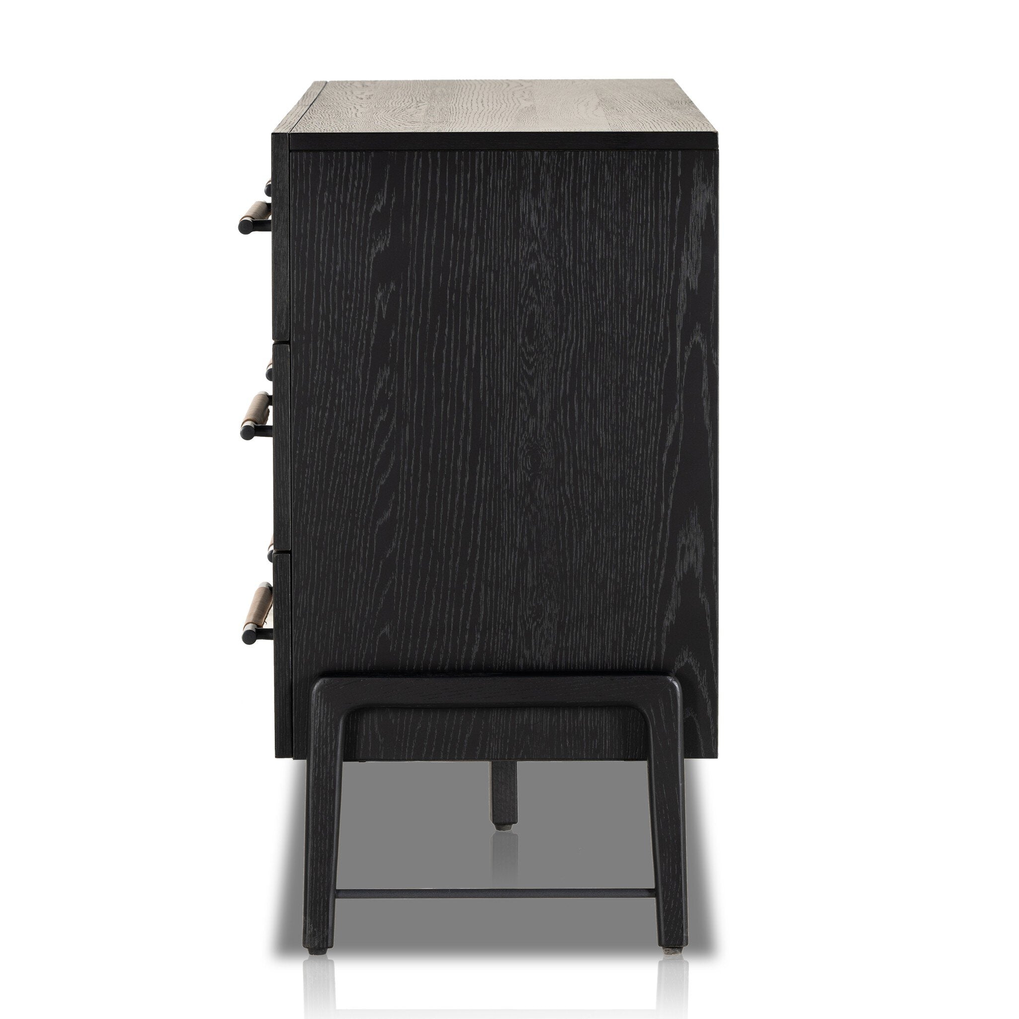 Shop buffets and discover room design services in the Los Angeles area. MegMade designs has been featured in Better Home and Gardens for their repurposed cottage home design style. Visit the MegMade store in the Barrington - Chicago area.