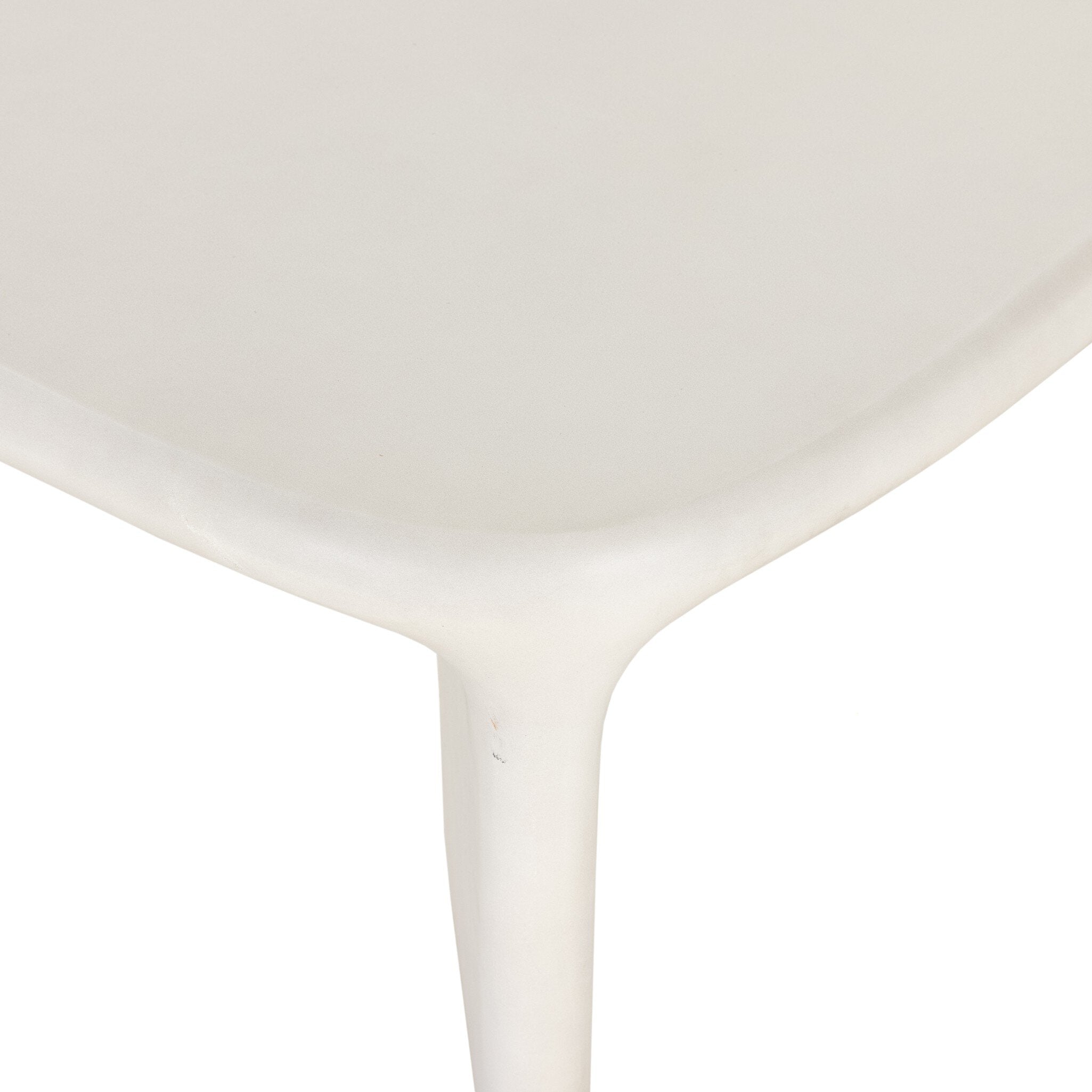 Shop furniture and discover refinishing services in the Charlotte North Carolina area. MegMade designs has been featured in HGTV magazine for their high end victorian home design style. Visit the MegMade store in the Schaumburg - Chicago area.