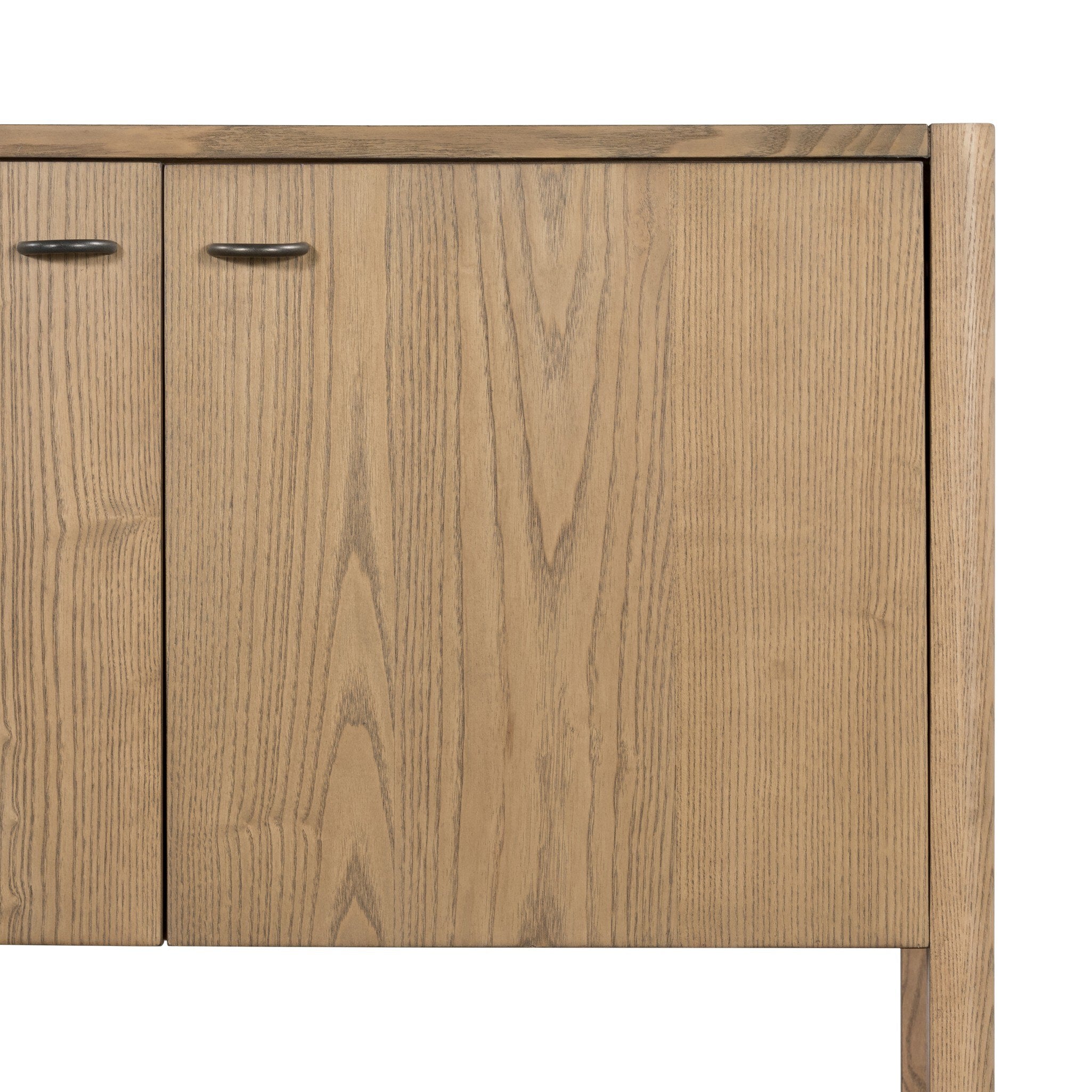 Shop chairs and discover new construction services in the Evanston area. MegMade designs has been featured in Better Home and Gardens for their english countryside before / after home design style. Visit the MegMade store in the Elmhurst - Chicago area.