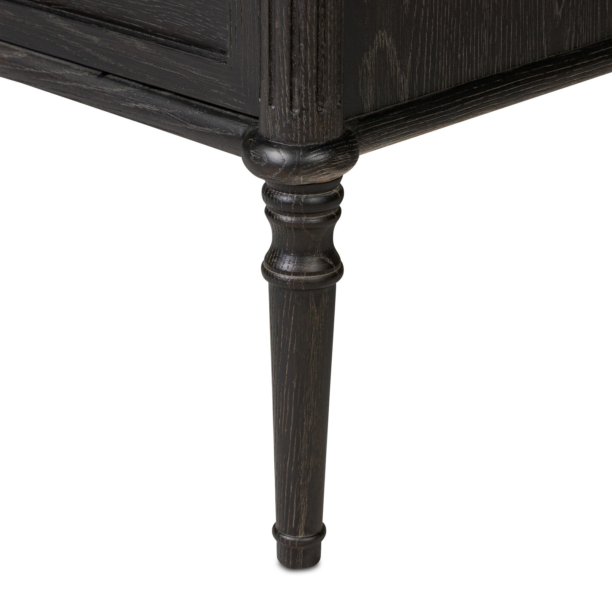 Shop buffets and discover interior design services in the Charlotte North Carolina area. MegMade designs has been featured in Midwest Living for their modern traditional cottage home design style. Visit the MegMade store in the St. John - Chicago area.
