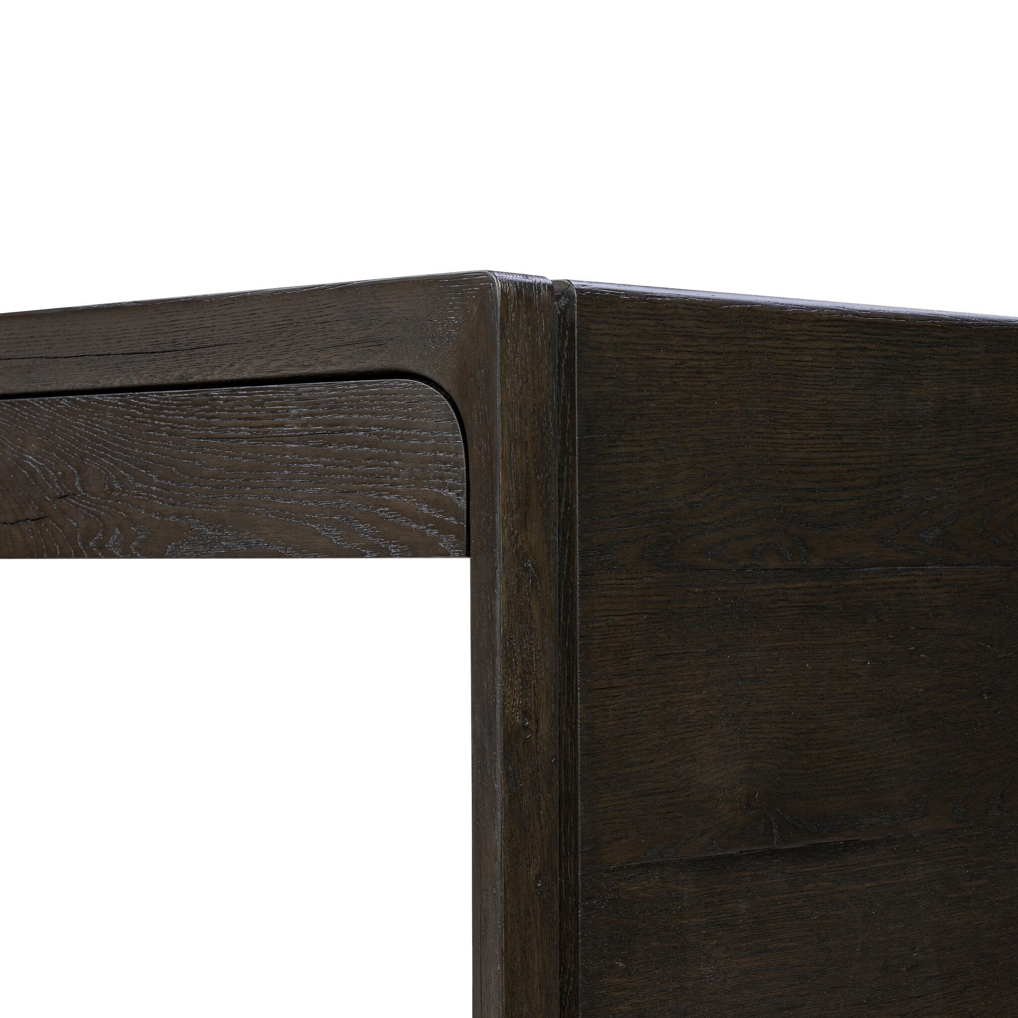 Shop furniture and discover interior design services in the Chicago area. MegMade designs has been featured in HGTV television for their transitional cottage home design style. Visit the MegMade store in the Lakeview - Chicago area.