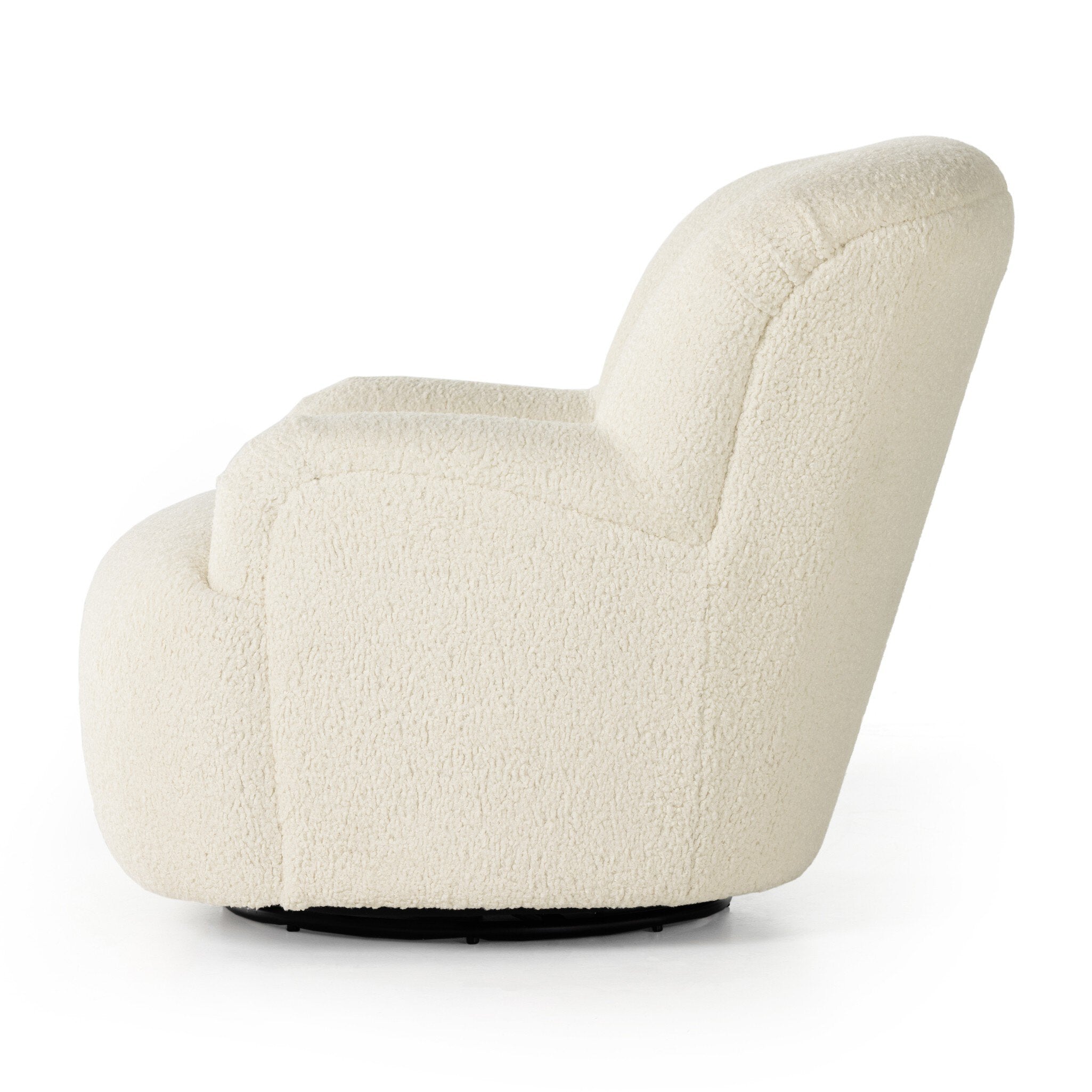 Shop chairs and discover interior design services in the Washington DC area. MegMade designs has been featured in Wall Street Journal for their colorful cottage home design style. Visit the MegMade store in the Lincoln Park - Chicago area.