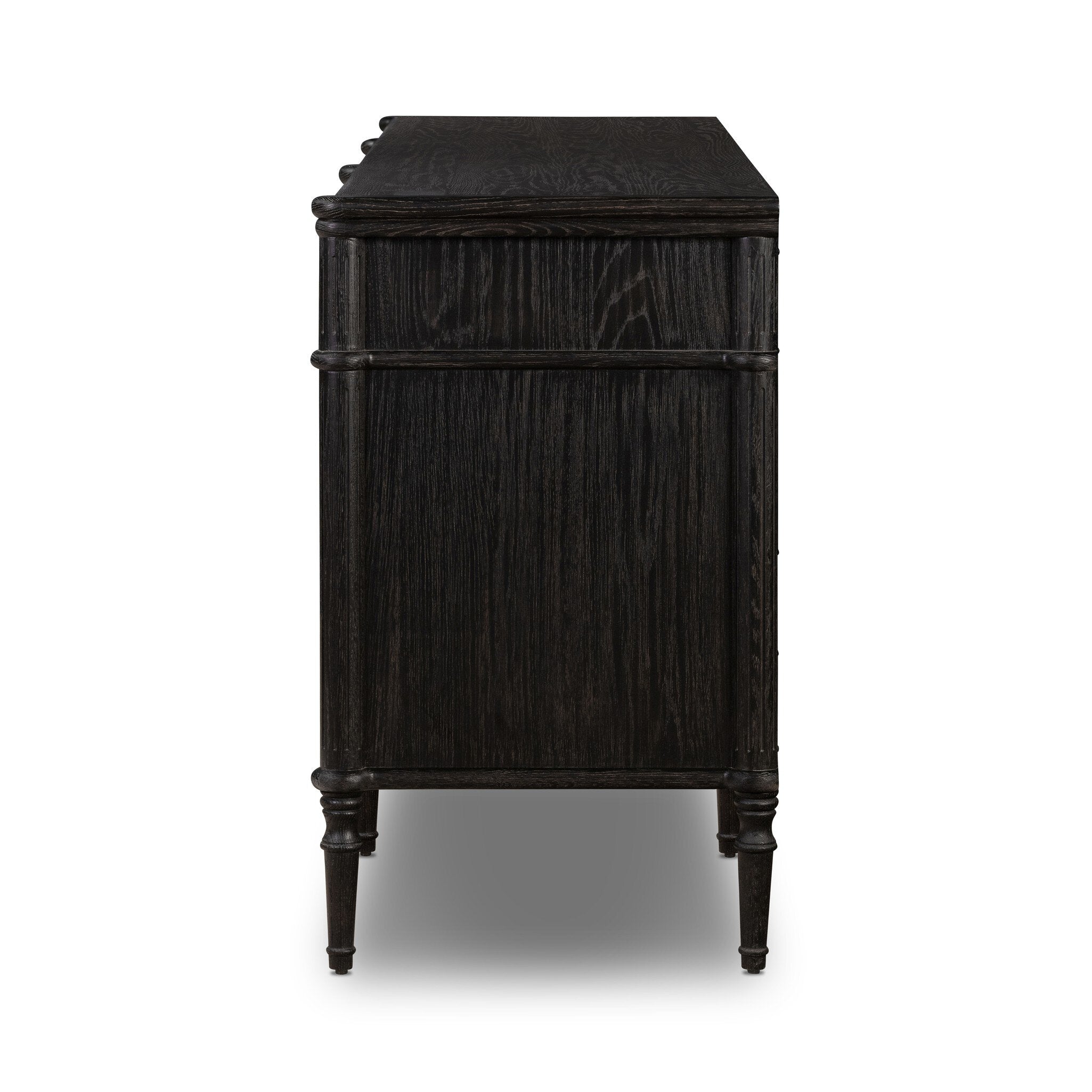 Shop furniture and discover furniture makeover services services in the Chicago Suburbs area. MegMade designs has been featured in Wall Street Journal for their minimalist victorian home design style. Visit the MegMade store in the Glencoe - Chicago area.