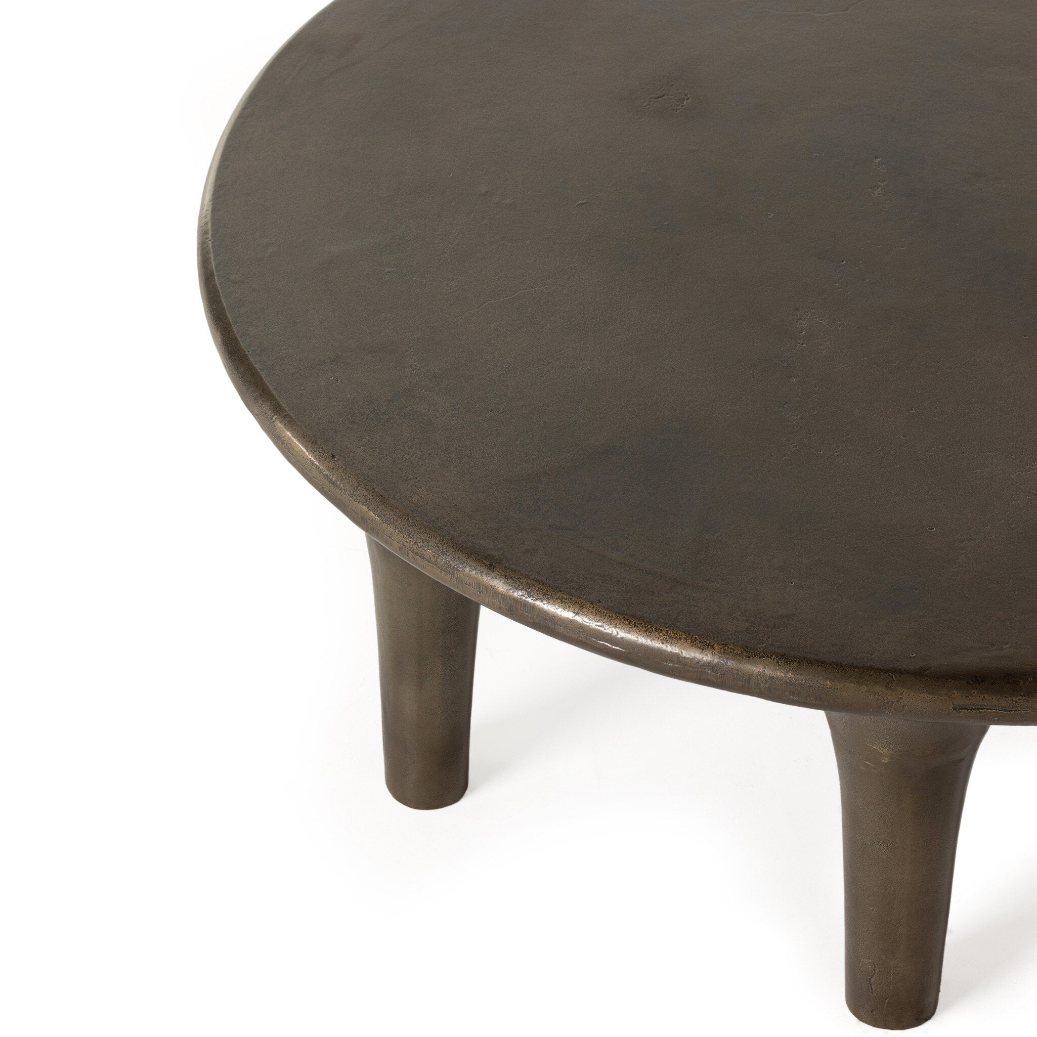 Shop furniture and discover refinishing services in the Minneapolis area. MegMade designs has been featured in DIY magazine for their vintage cottage home design style. Visit the MegMade store in the Dyer - Chicago area.