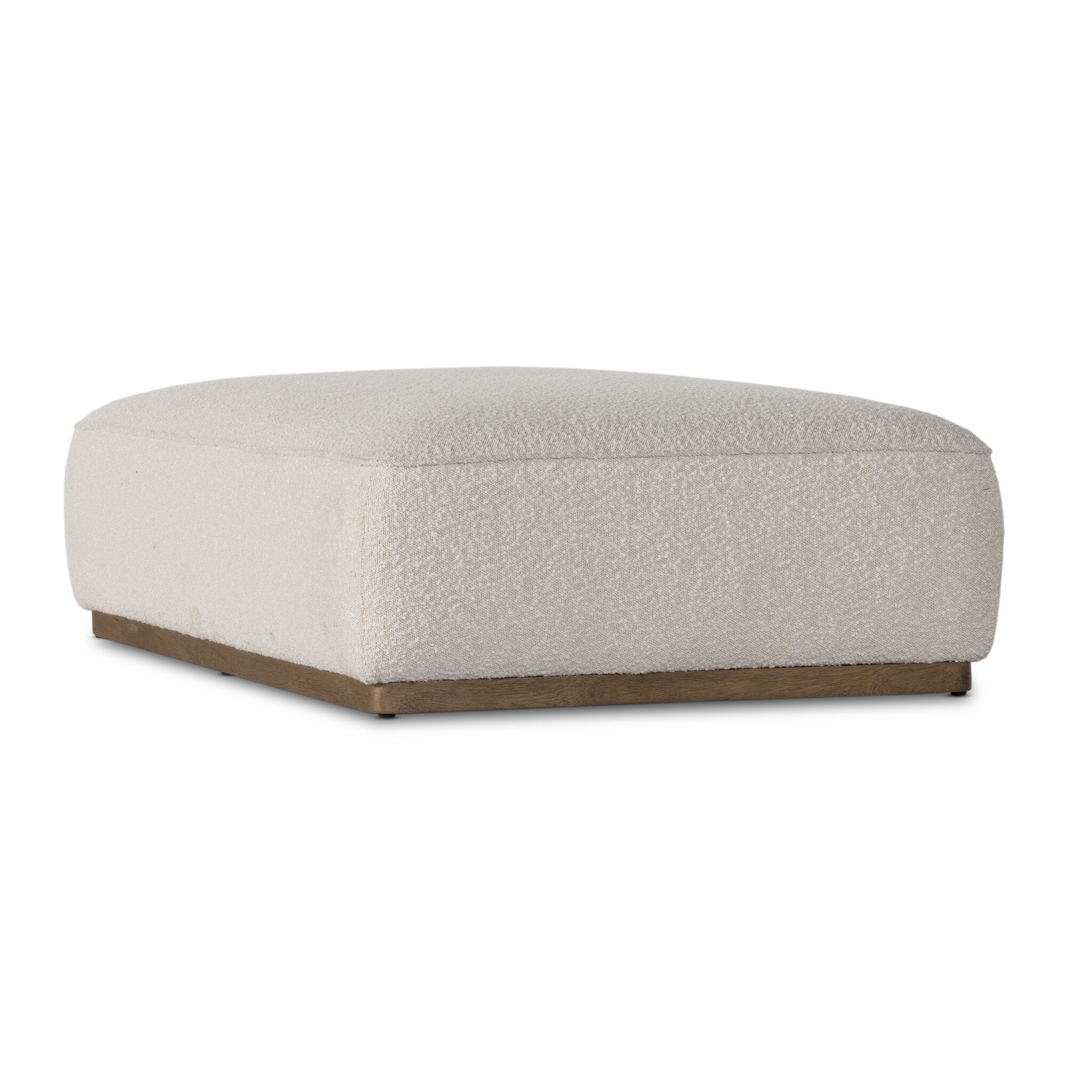 Shop sofas and discover room and home design services in the Boston area. MegMade designs has been featured in Midwest Living for their cheerful cabin home design style. Visit the MegMade store in the Lake Bluff - Chicago area.