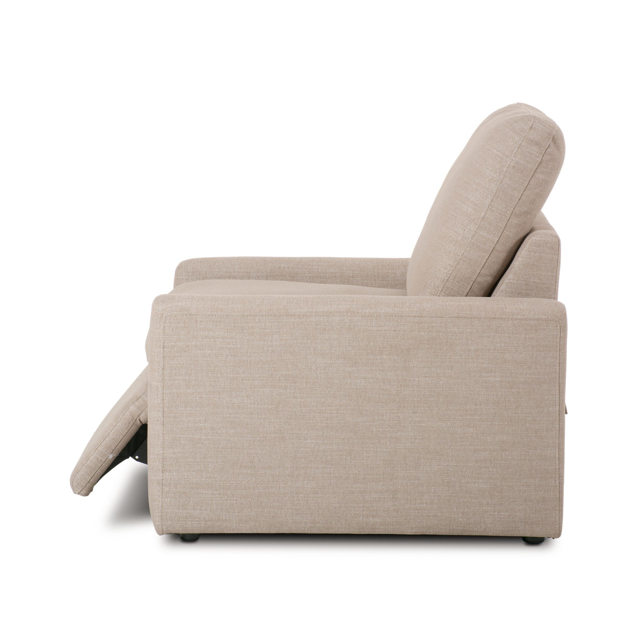 Shop sofas and discover new construction services in the Lincoln Park area. MegMade designs has been featured in Renovation Goldmine for their transitional cottage home design style. Visit the MegMade store in the South Port - Chicago area.