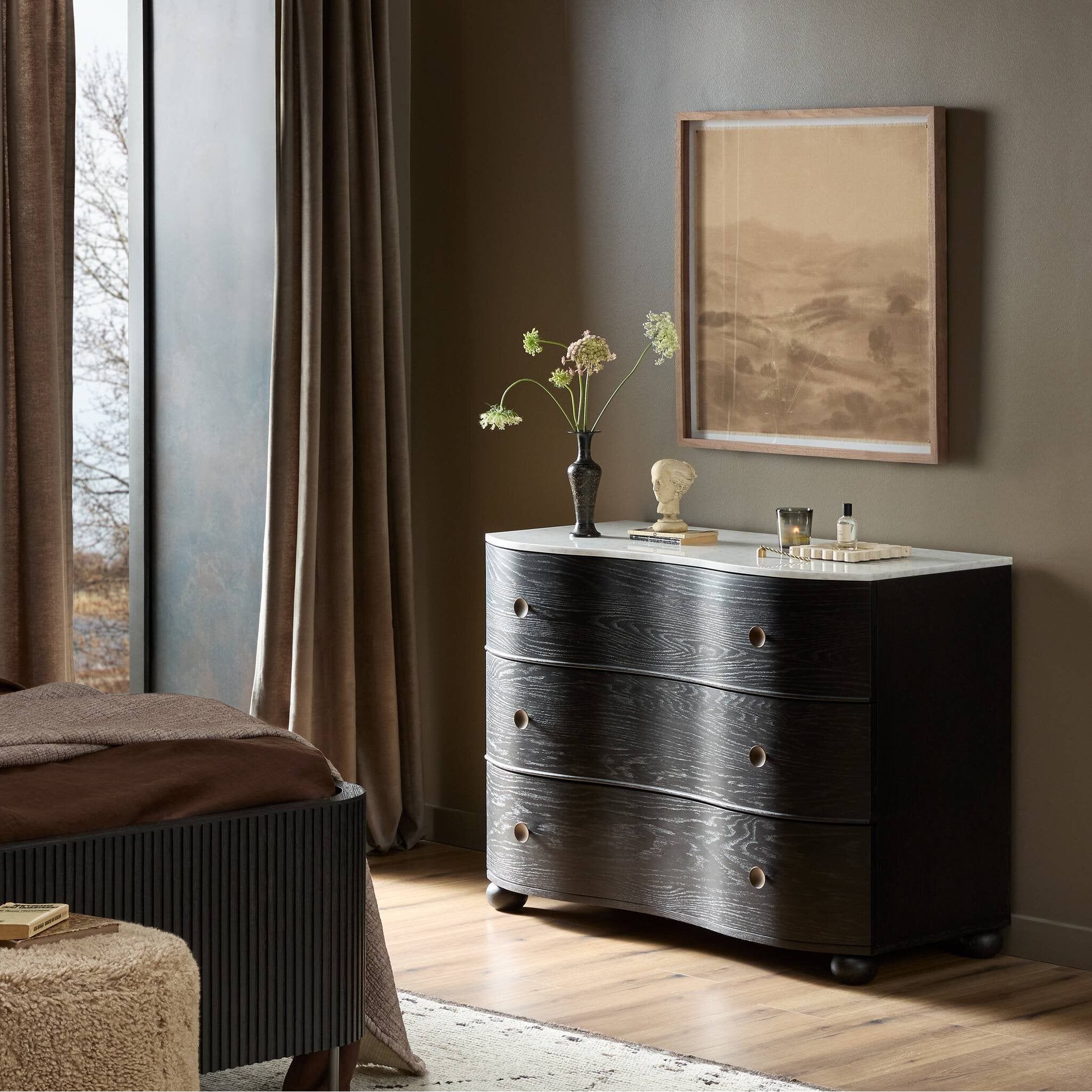Shop furniture and discover furniture makeover services services in the Lincoln Park area. MegMade designs has been featured in Wall Street Journal for their vintage modern cabin home design style. Visit the MegMade store in the Ravenswood - Chicago area.