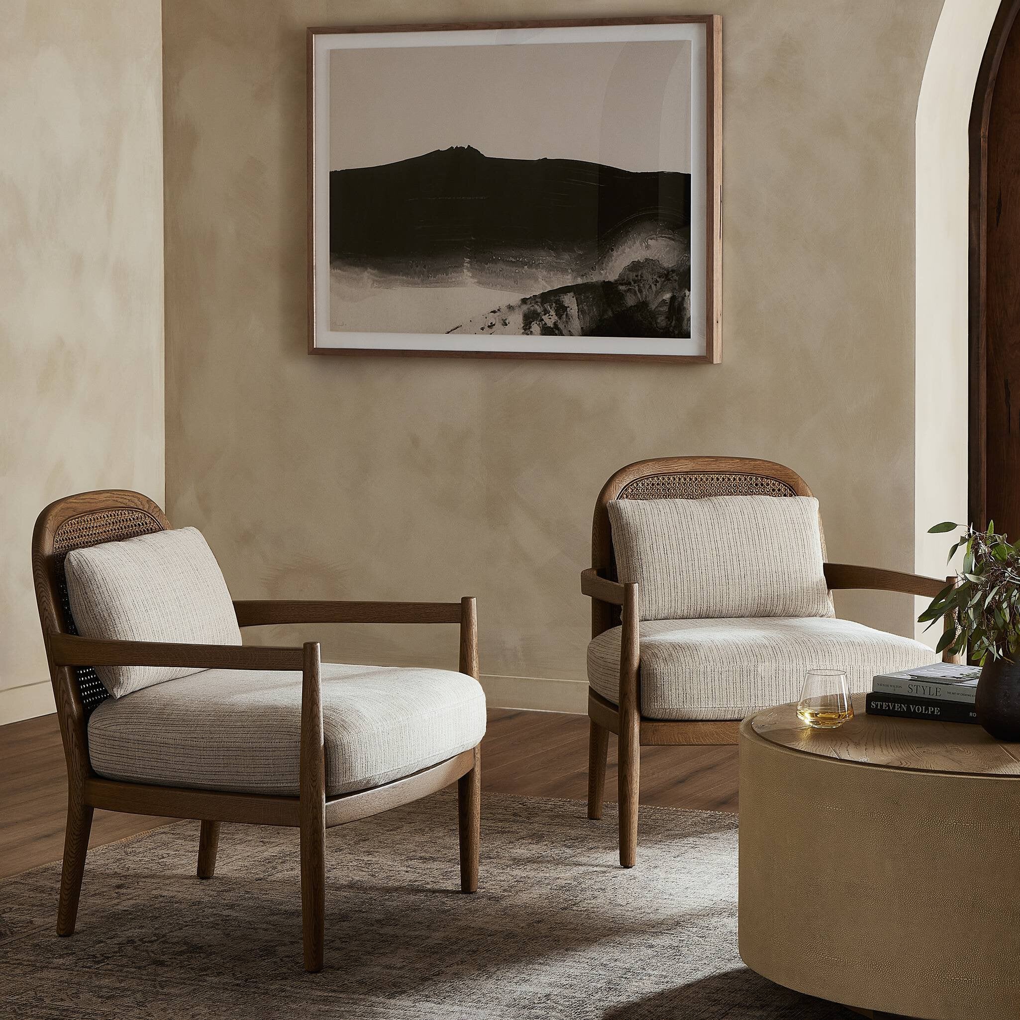 Shop artwork and discover room and home design services in the Indianapolis area. MegMade designs has been featured in Better Home and Gardens for their timeless farmhouse living room home design style. Visit the MegMade store in the Ravenswood - Chicago area.
