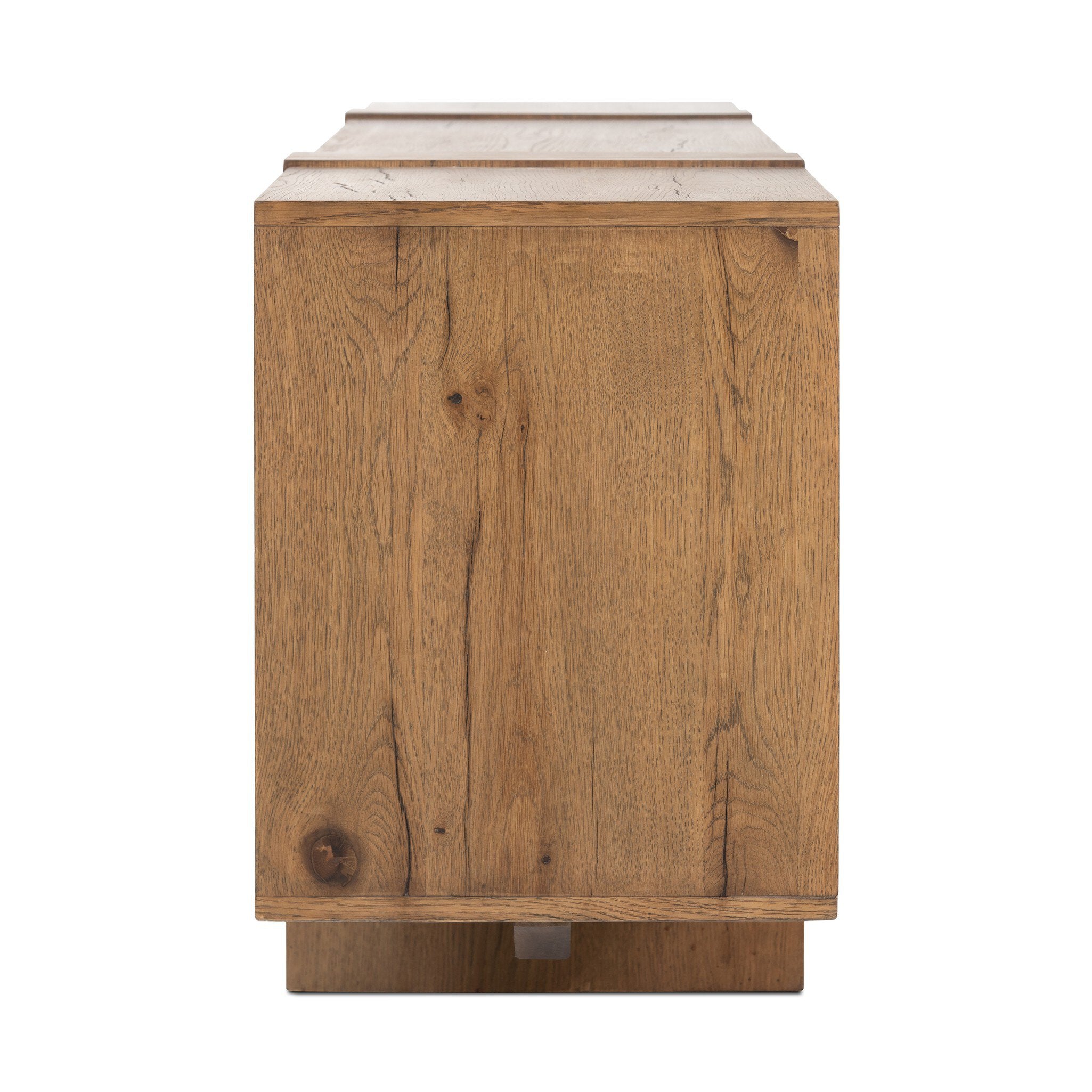 Shop buffets and discover room design services in the San Francisco area. MegMade designs has been featured in Better Home and Gardens for their optimistic before / after home design style. Visit the MegMade store in the Lincoln Park - Chicago area.