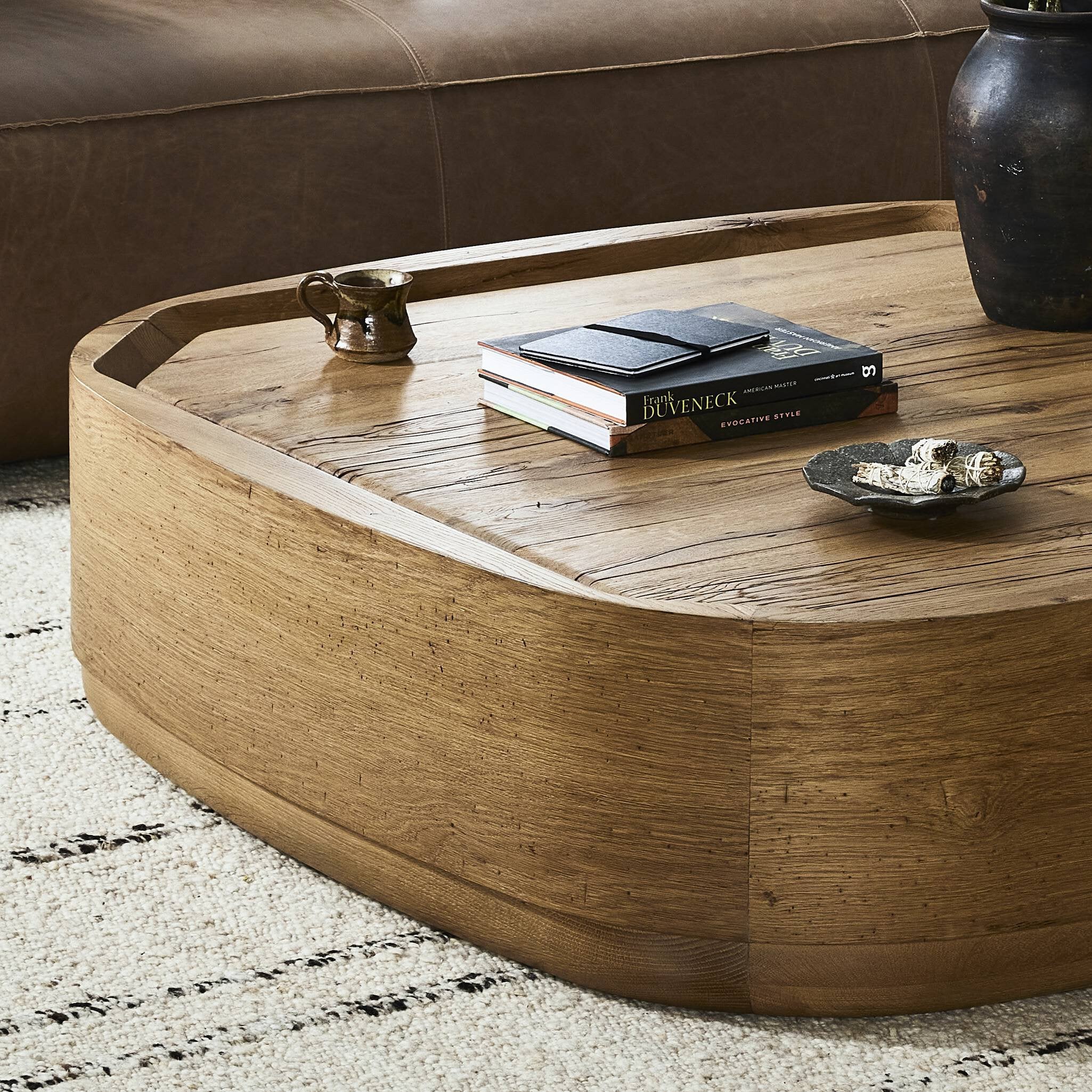 Shop furniture and discover room and home design services in the Chicago Suburbs area. MegMade designs has been featured in Better Home and Gardens for their coastal craftsman home design style. Visit the MegMade store in the Wrigleyville - Chicago area.