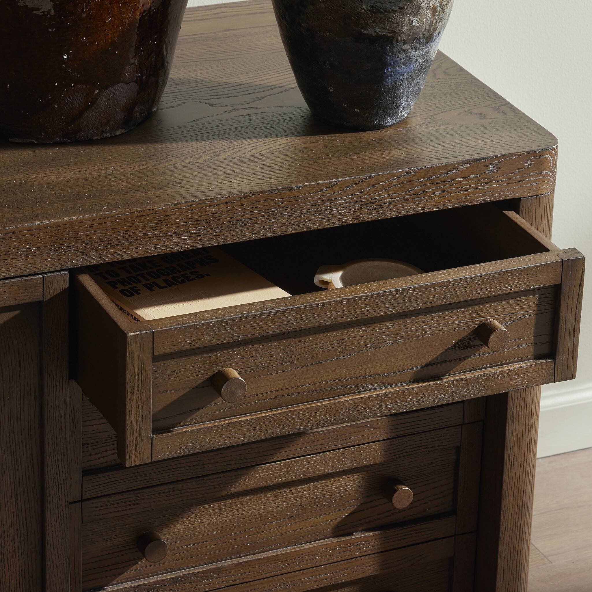 Shop artwork and discover room and home design services in the Chicago Suburbs area. MegMade designs has been featured in DIY magazine for their refinished cape cod home design style. Visit the MegMade store in the South Bend - Chicago area.