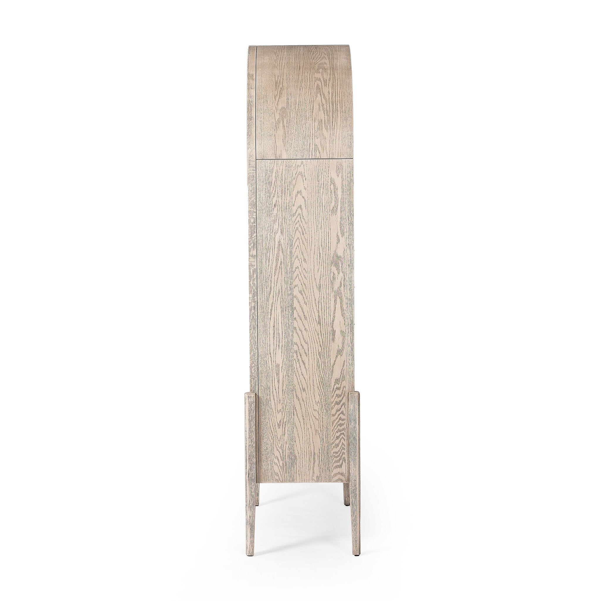 Shop furniture and discover new construction services in the Des Moines area. MegMade designs has been featured in Midwest Living for their lacquered cabin home design style. Visit the MegMade store in the Schaumburg - Chicago area.