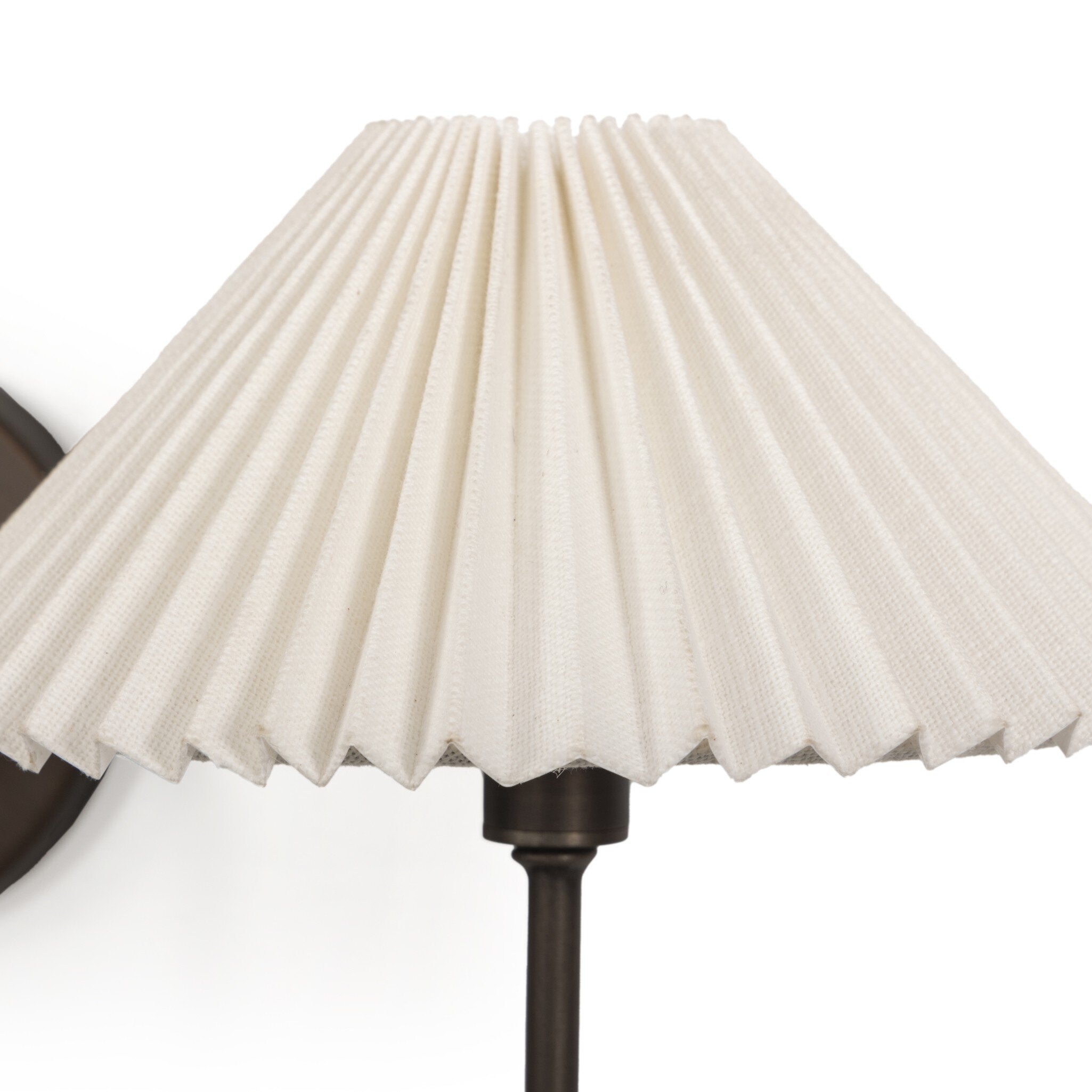 Shop sofas and discover refinishing services in the Chicago area. MegMade designs has been featured in Architectural Digest for their modern traditional cape cod home design style. Visit the MegMade store in the Crown Point - Chicago area.