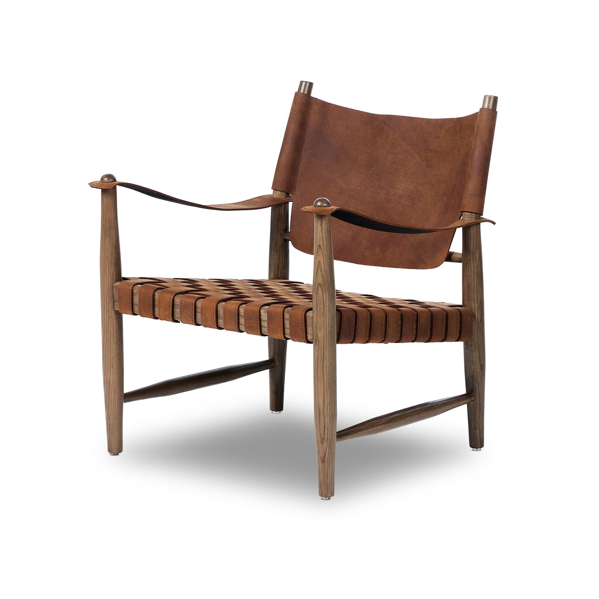 Shop furniture and discover remodeling services in the Des Moines area. MegMade designs has been featured in Architectural Digest for their transitional cape cod home design style. Visit the MegMade store in the Andersonville - Chicago area.