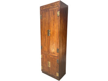 Load image into Gallery viewer, 26&quot; Unfinished 4 Door Vintage Henredon Hutch #08218
