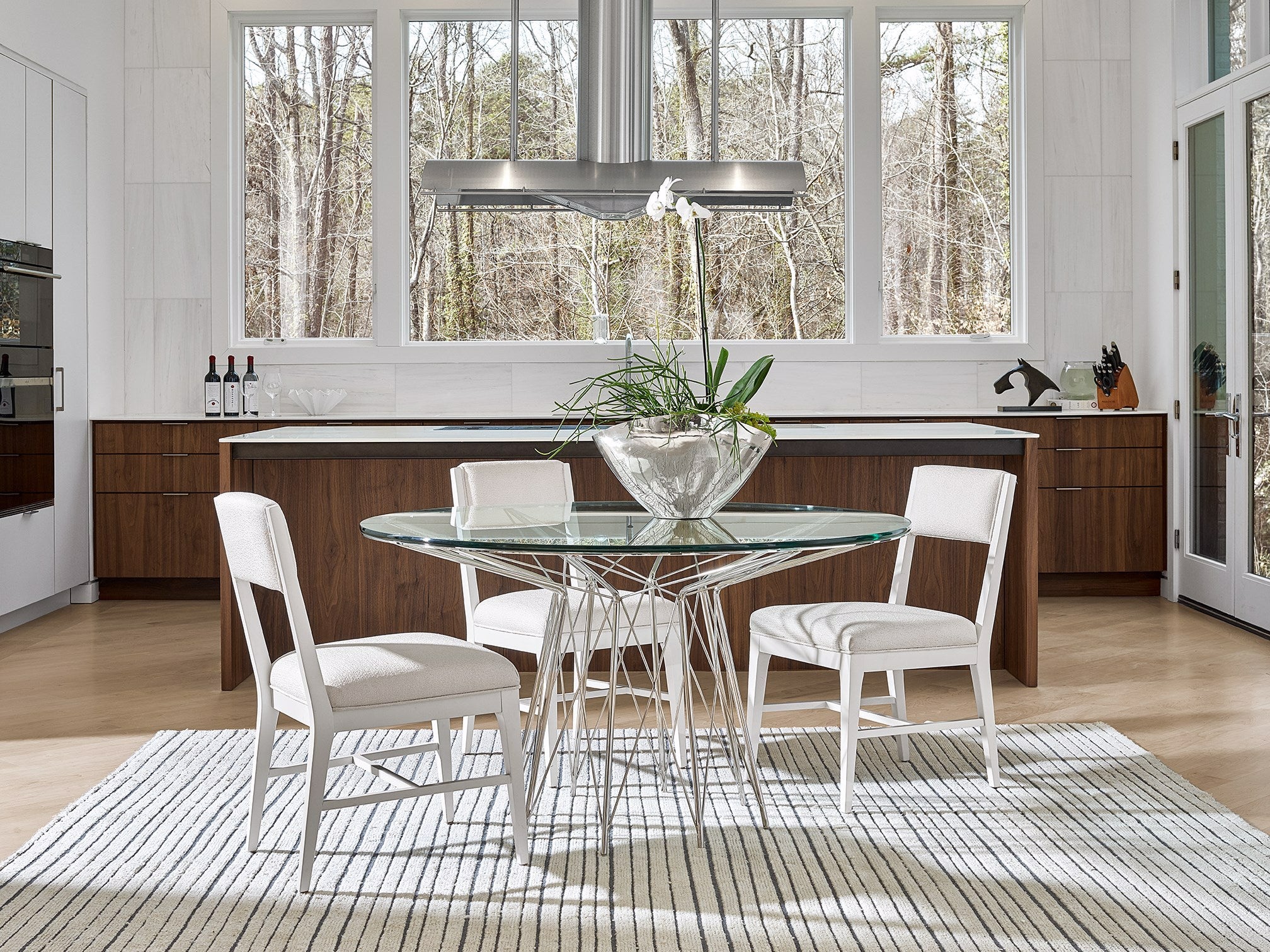 Shop buffets and discover furniture makeover services services in the Portland area. MegMade designs has been featured in Northwest Indiana Times for their granny chic cabin home design style. Visit the MegMade store in the Ogden Dunes - Chicago area.
