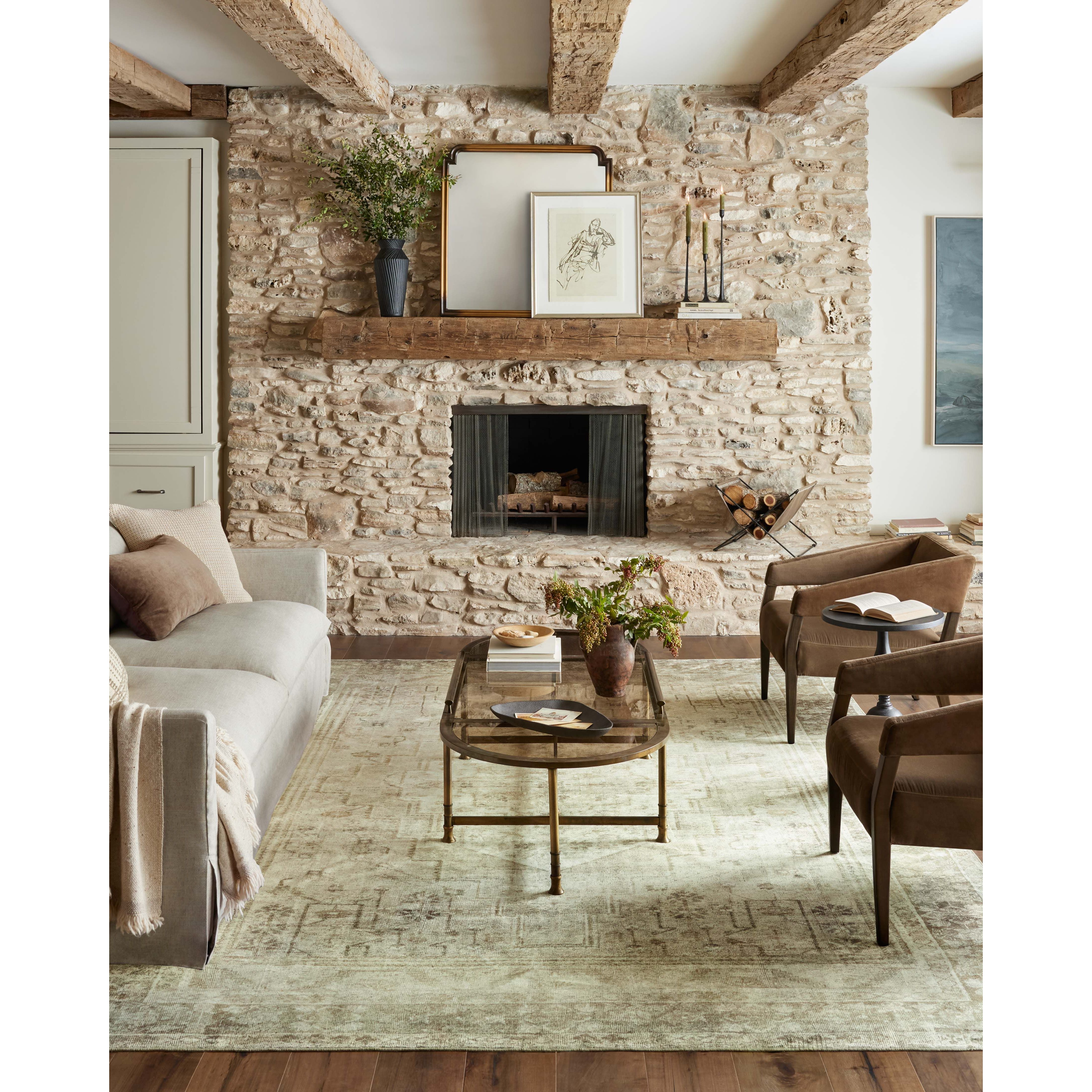 Shop chandeliers and discover refinishing services in the Seattle area. MegMade designs has been featured in Better Home and Gardens for their eclectic painted furniture home design style. Visit the MegMade store in the Winnetka - Chicago area.