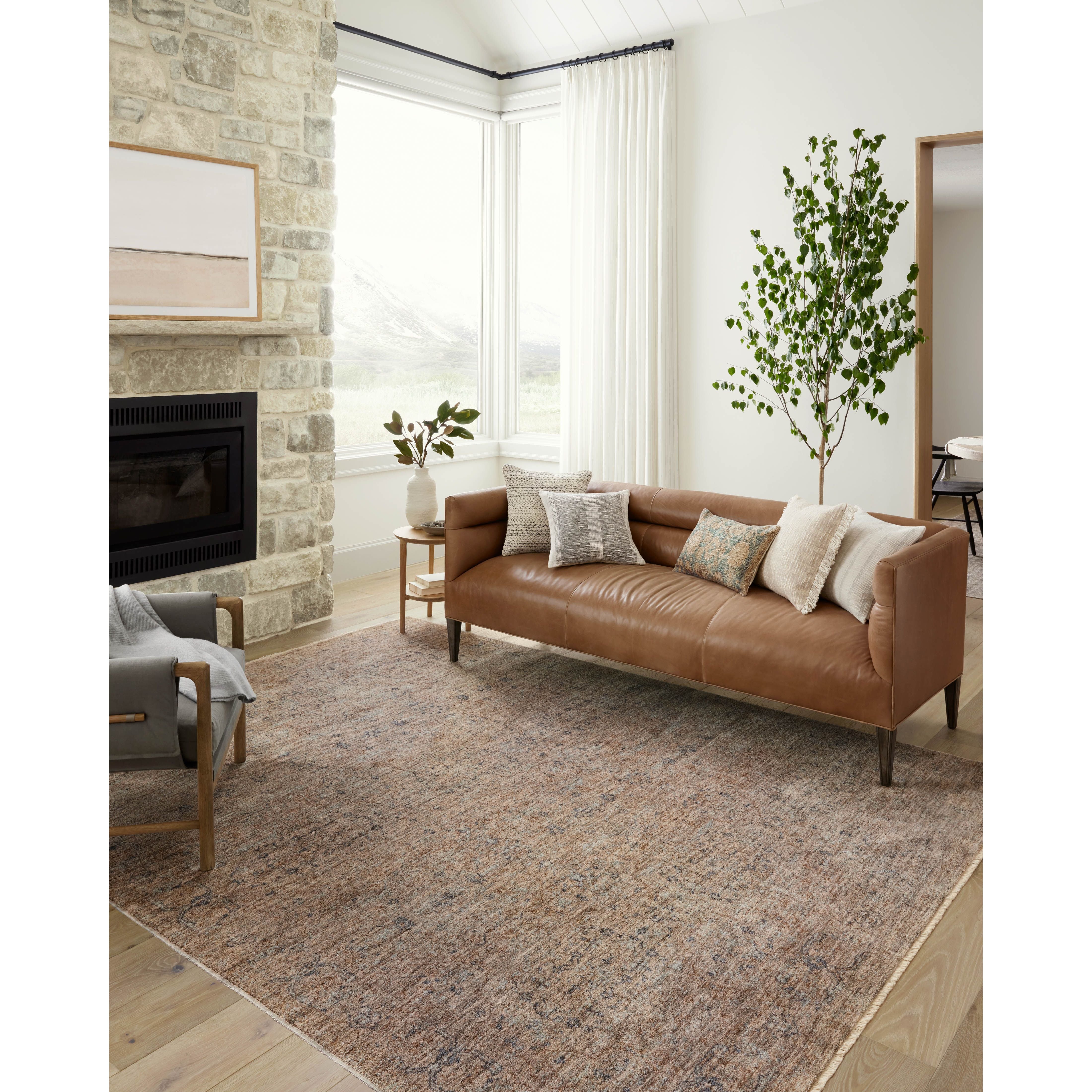 Shop cabinets and discover furniture makeover services services in the New York City area. MegMade designs has been featured in Better Home and Gardens for their lacquered craftsman home design style. Visit the MegMade store in the River Forest - Chicago area.