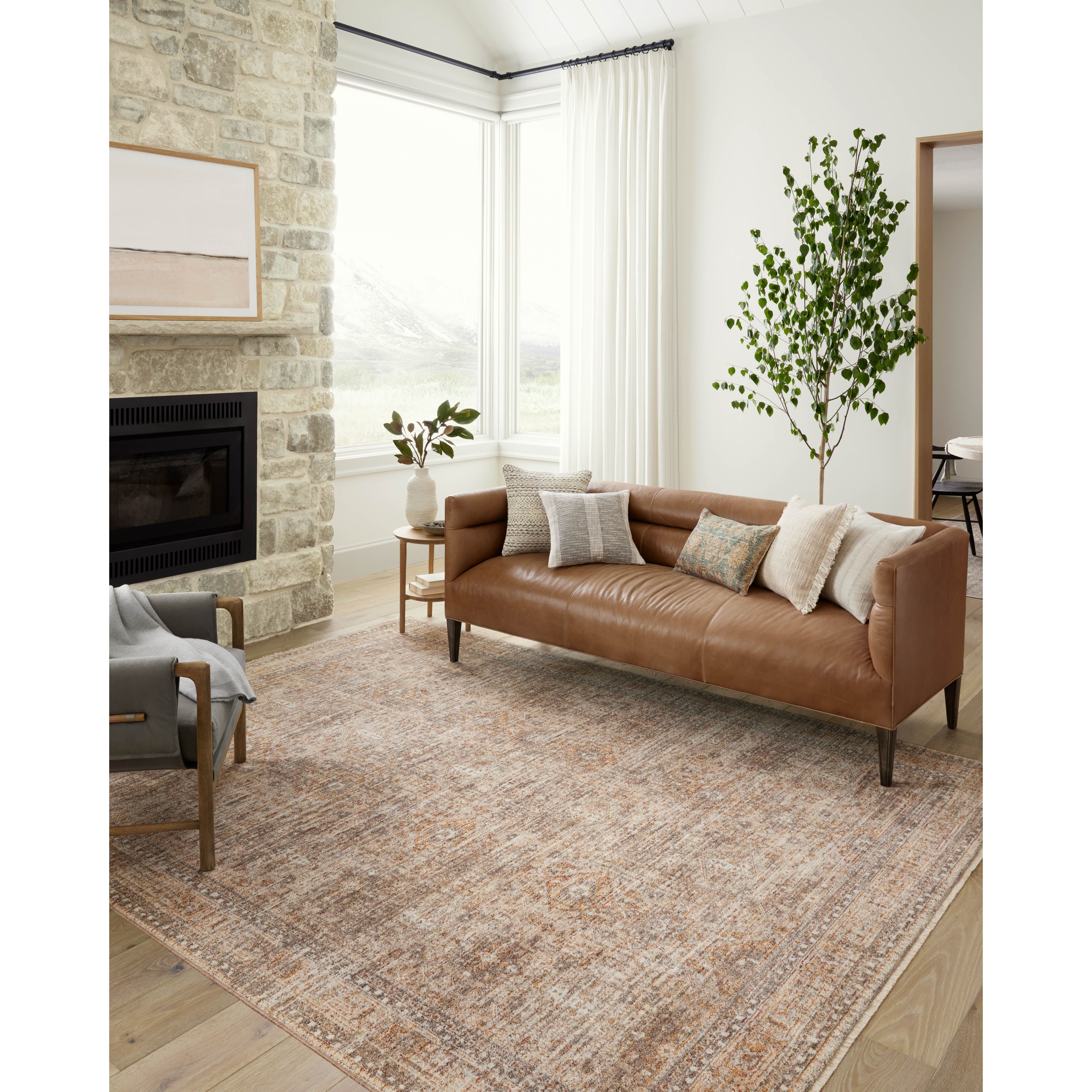 Shop lighting and discover room and home design services in the Washington DC area. MegMade designs has been featured in Architectural Digest for their lacquered farmhouse home design style. Visit the MegMade store in the Lincoln Park - Chicago area.