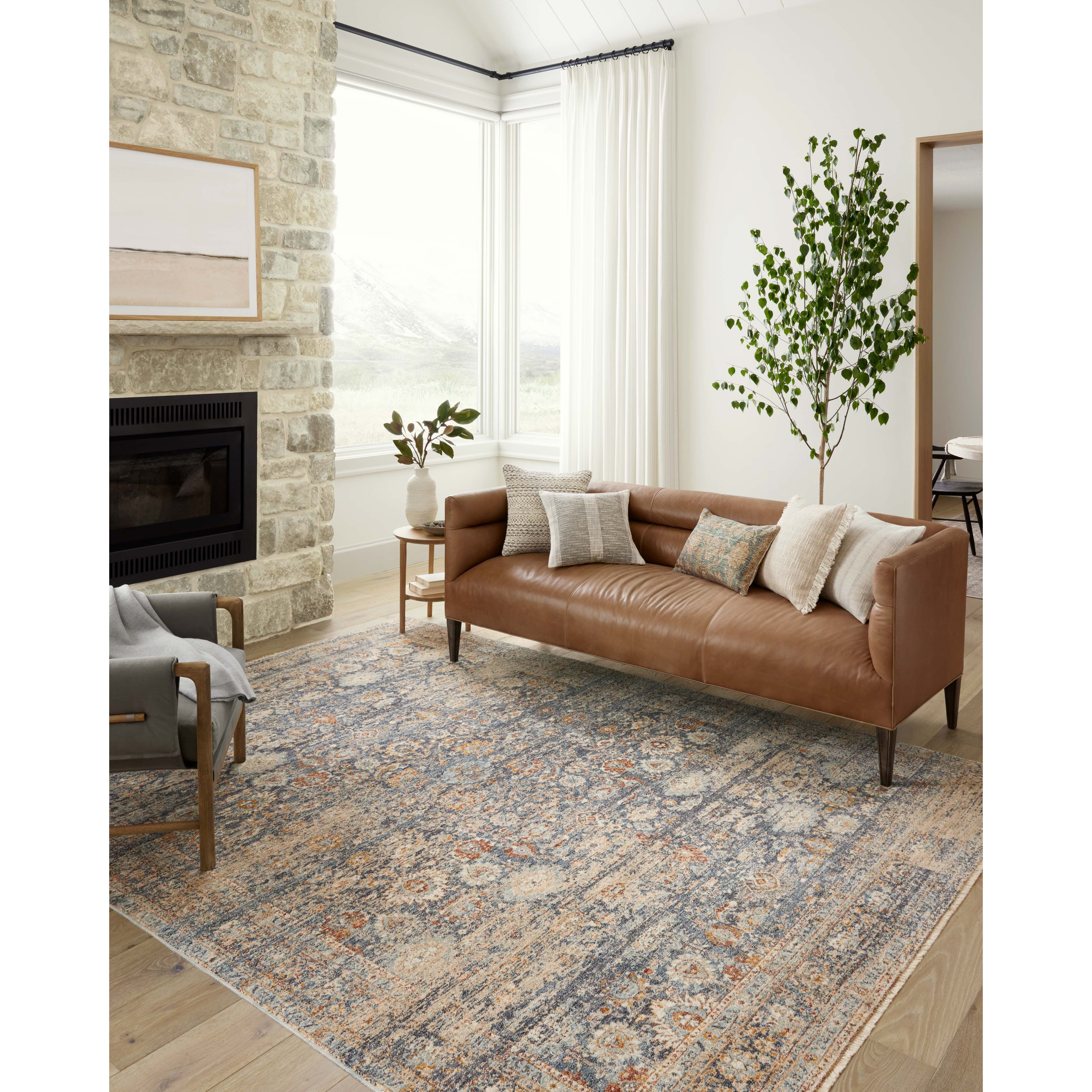 Shop cabinets and discover room design services in the Lincoln Park area. MegMade designs has been featured in DIY magazine for their transitional craftsman home design style. Visit the MegMade store in the Glen Ellyn - Chicago area.
