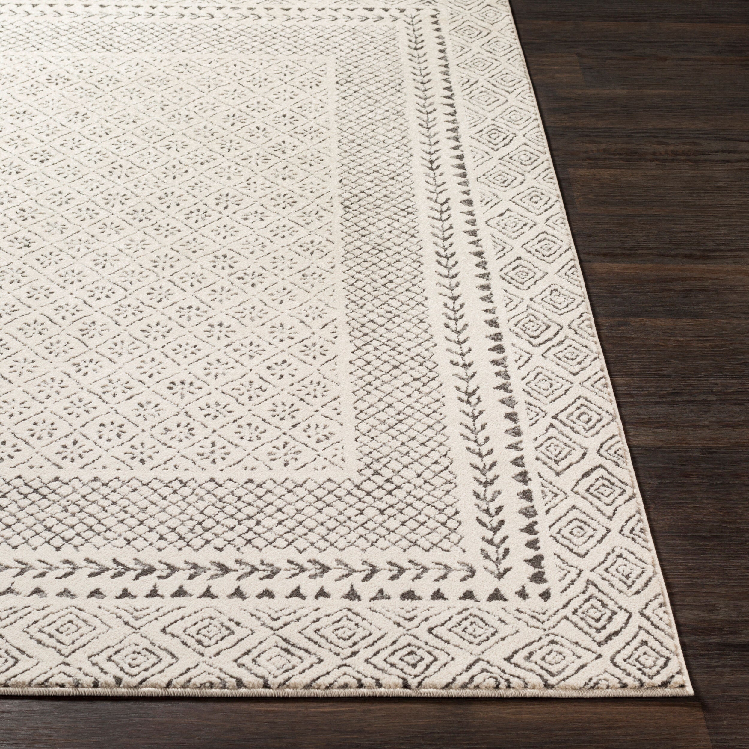 Shop artwork and discover room and home design services in the Boston area. MegMade designs has been featured in New York Times for their vintage modern craftsman home design style. Visit the MegMade store in the Lake Bluff - Chicago area.