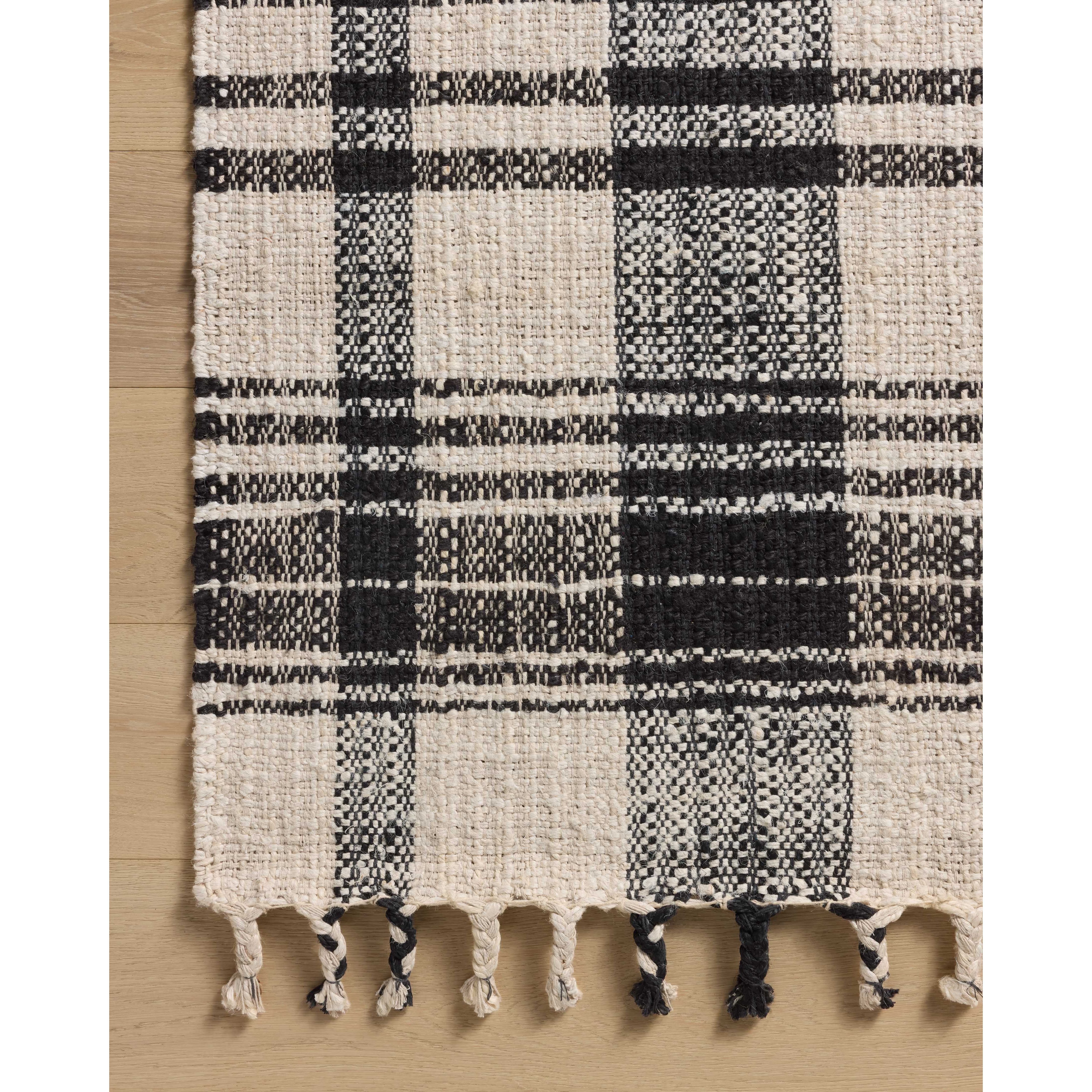 Shop furniture and discover interior design services in the Lincoln Park area. MegMade designs has been featured in Midwest Living for their repurposed cape cod home design style. Visit the MegMade store in the Kenilworth - Chicago area.