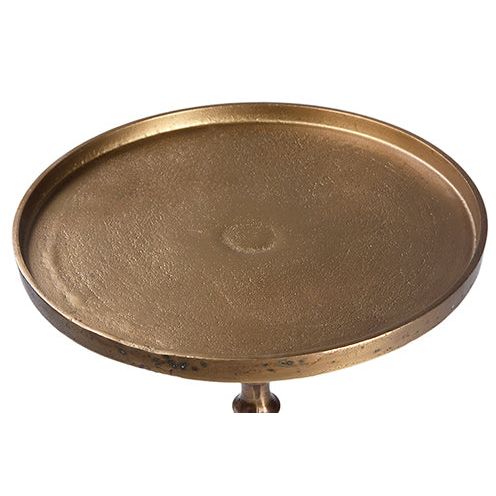 Shop sofas and discover furniture makeover services services in the San Francisco area. MegMade designs has been featured in DIY magazine for their lacquered cottage home design style. Visit the MegMade store in the South Loop - Chicago area.