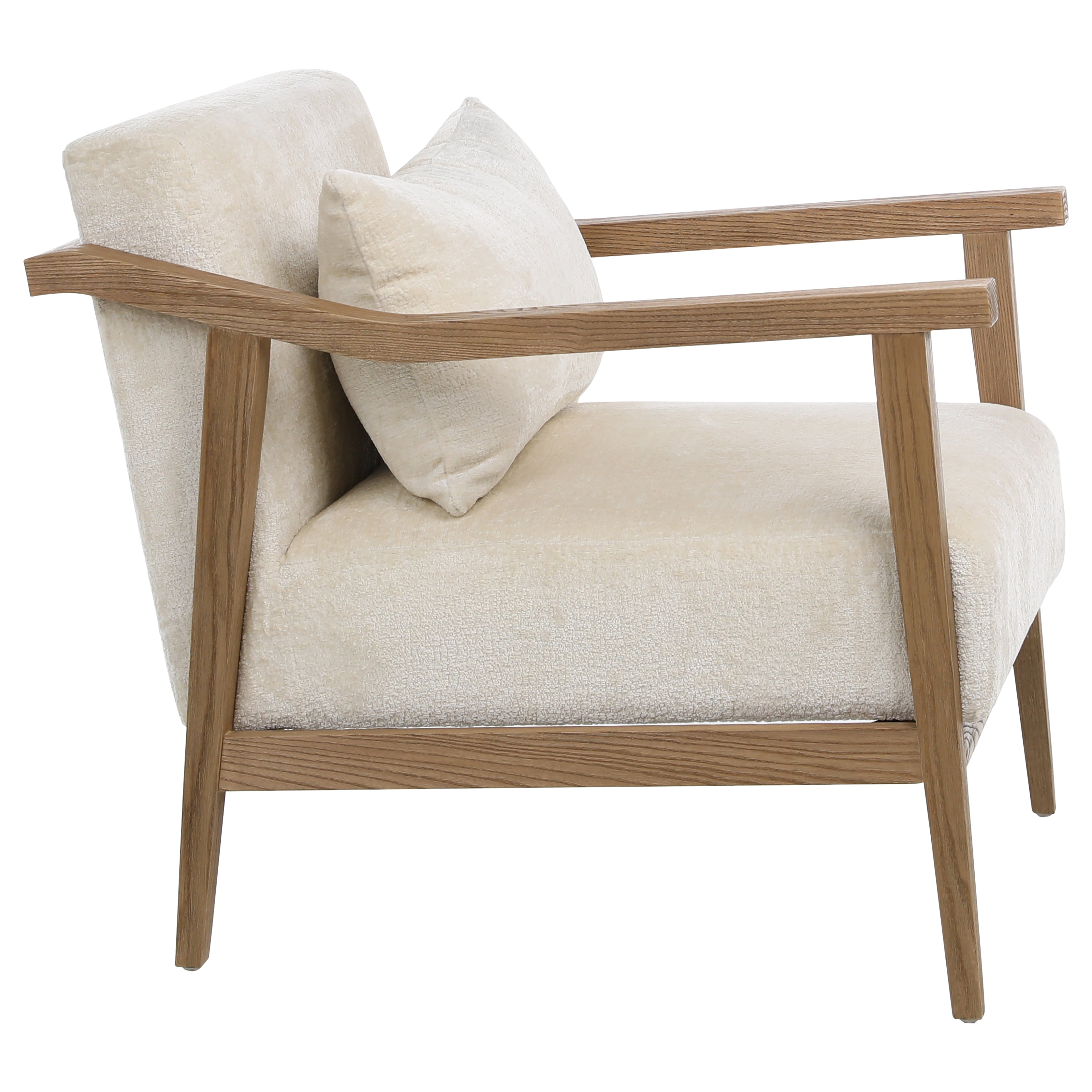 Shop chairs and discover interior design services in the San Francisco area. MegMade designs has been featured in Better Home and Gardens for their lacquered bungalow home design style. Visit the MegMade store in the Schaumburg - Chicago area.