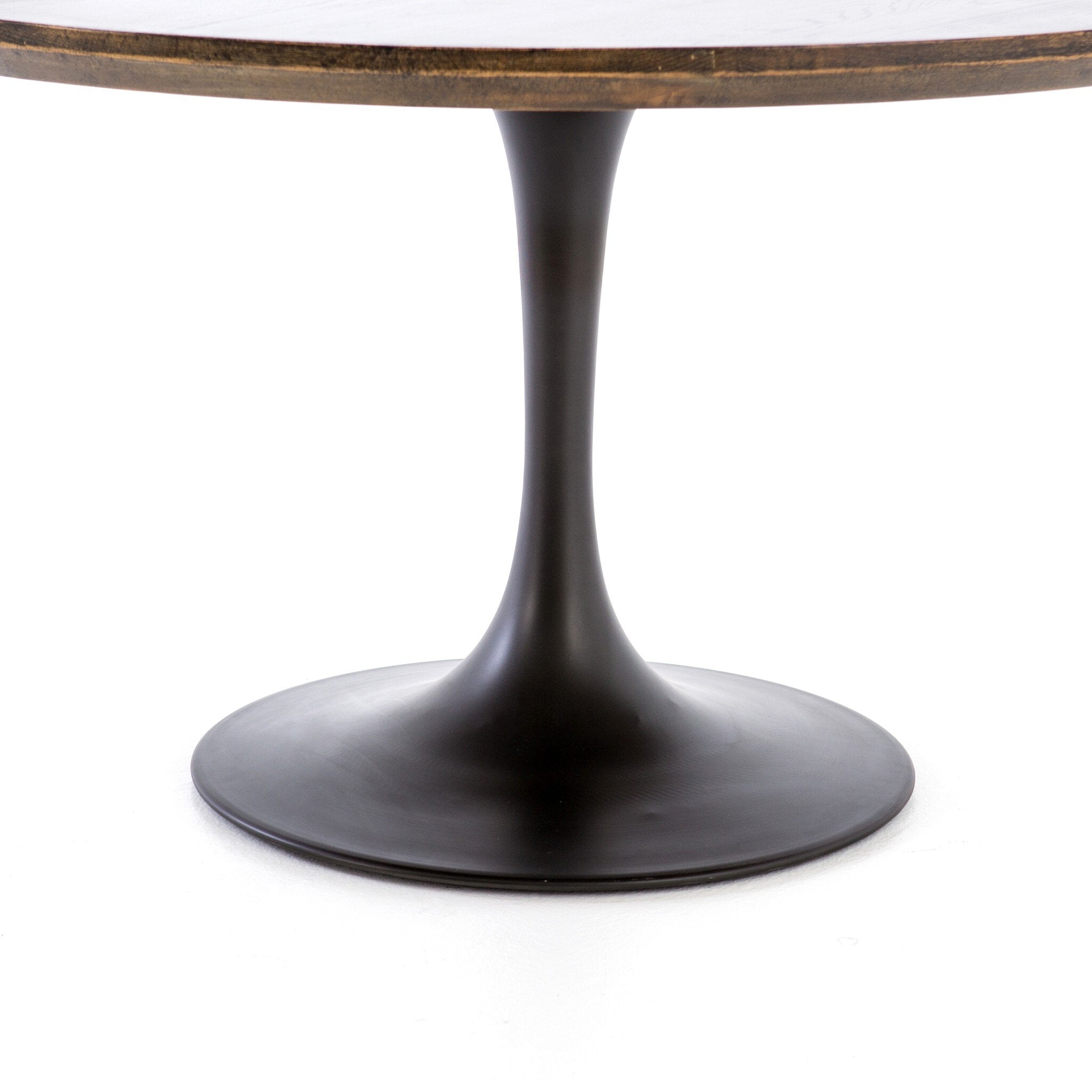 Shop furniture and discover interior design services in the Evanston area. MegMade designs has been featured in Midwest Living for their high end farmhouse living room home design style. Visit the MegMade store in the Crystal Lake - Chicago area.