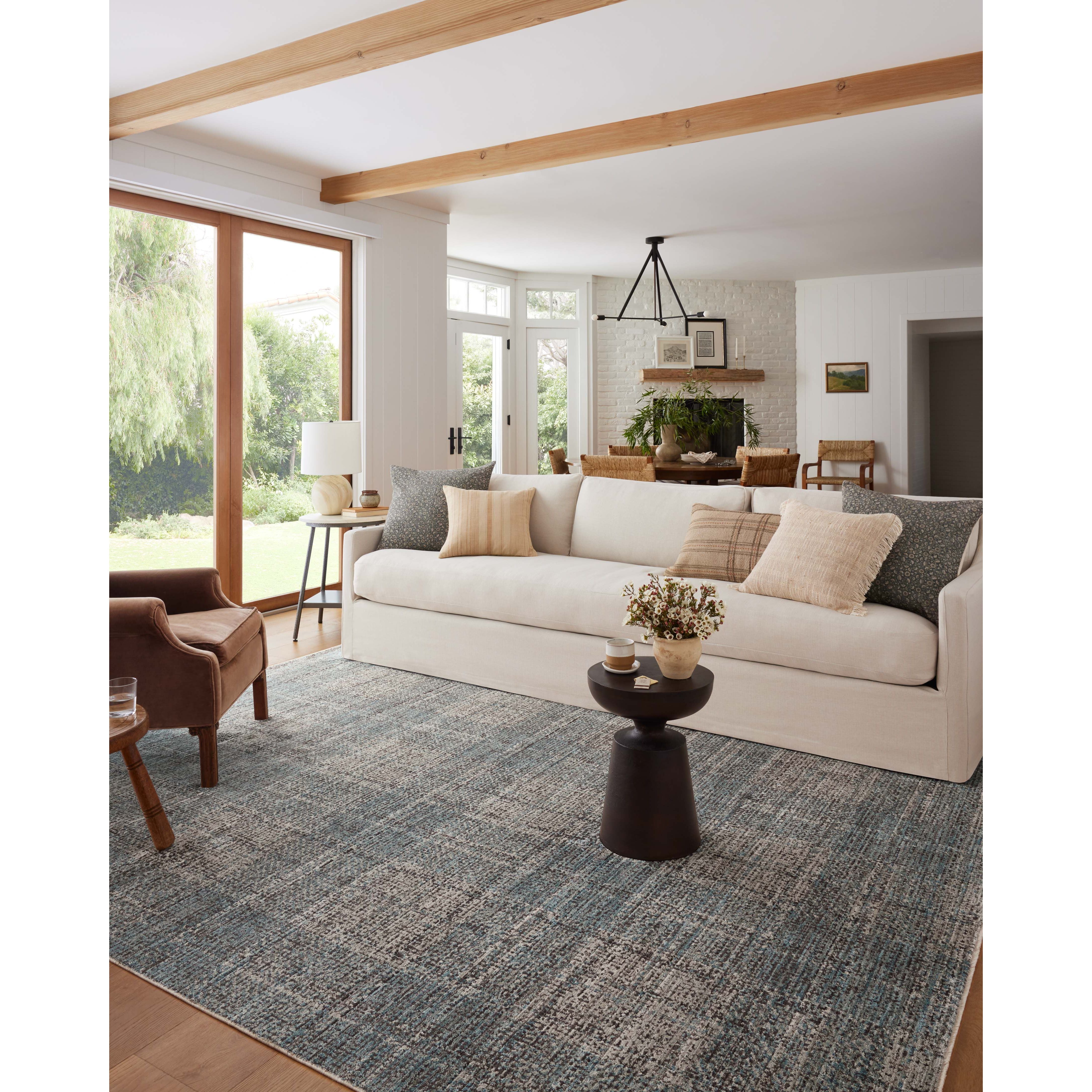 Shop buffets and discover room and home design services in the New York City area. MegMade designs has been featured in Better Home and Gardens for their granny chic before / after home design style. Visit the MegMade store in the Kenilworth - Chicago area.