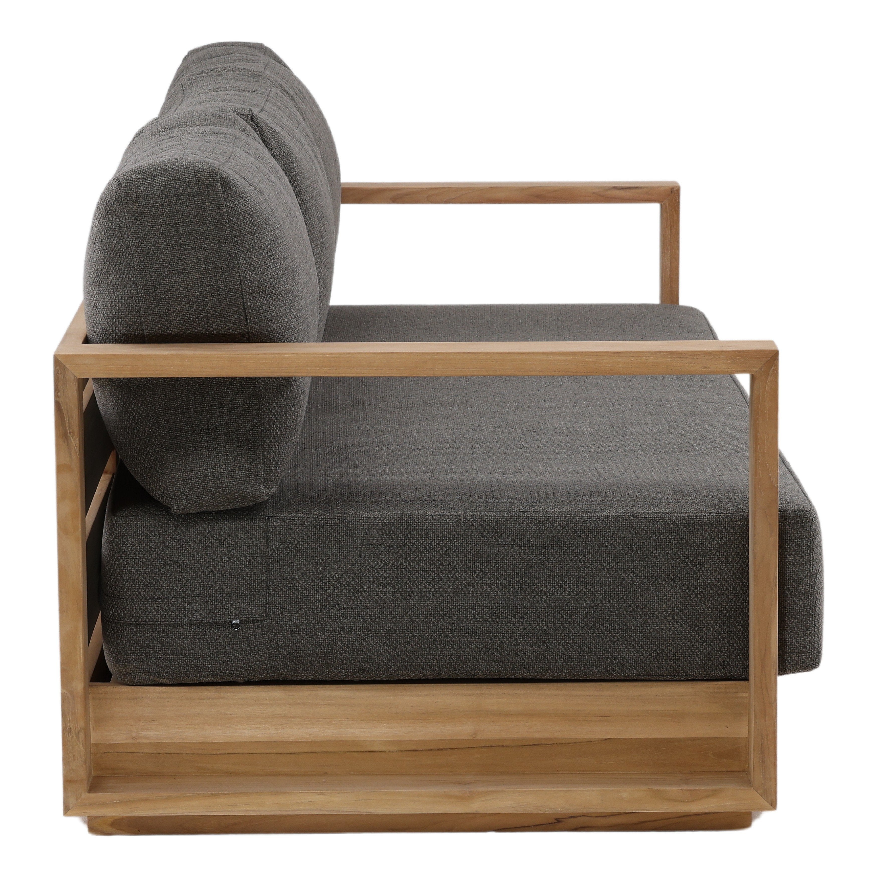 Shop sofas and discover interior design services in the Nantucket area. MegMade designs has been featured in Northwest Indiana Times for their english countryside cape cod home design style. Visit the MegMade store in the Crystal Lake - Chicago area.
