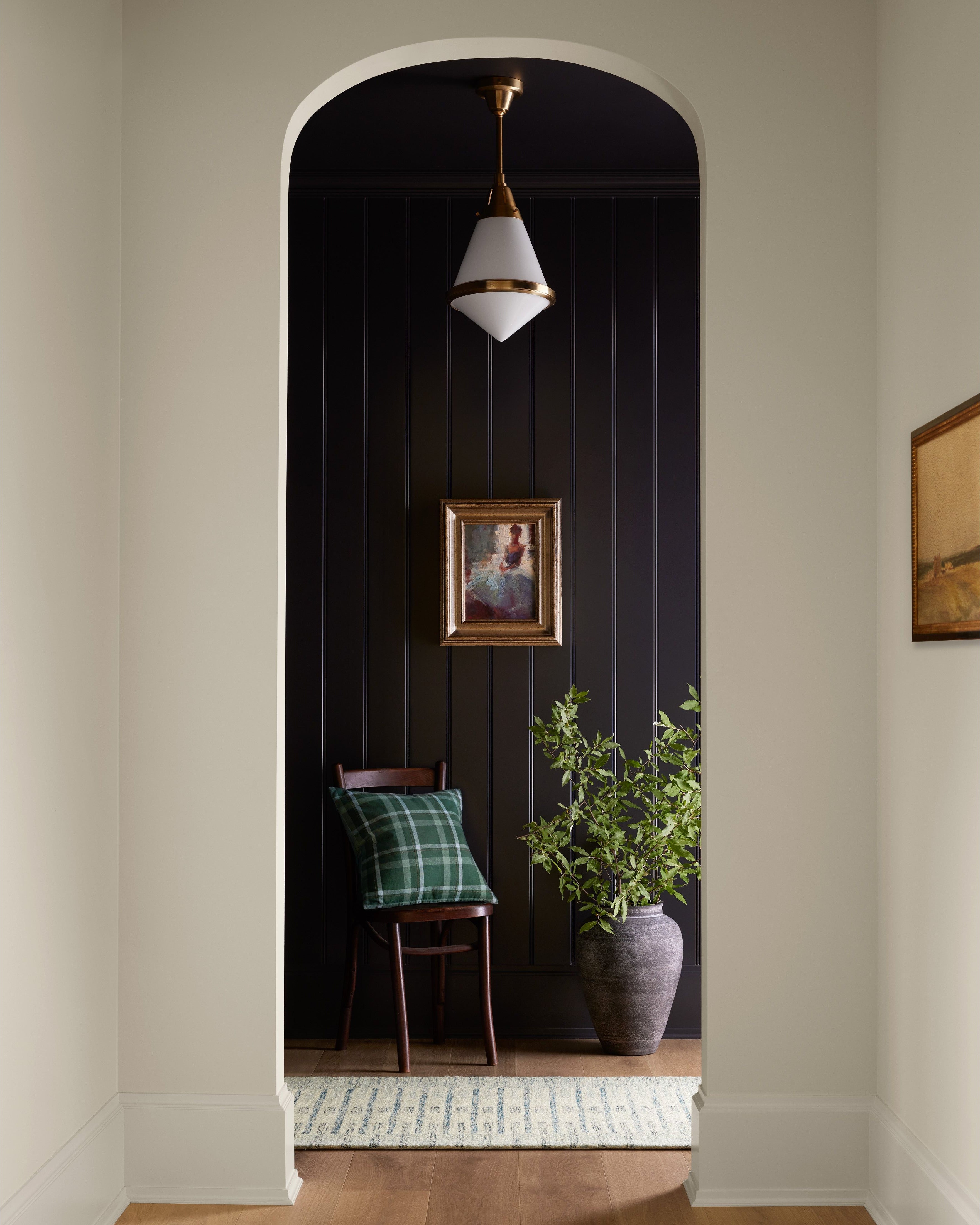 Shop artwork and discover refinishing services in the Evanston area. MegMade designs has been featured in HGTV magazine for their timeless bungalow home design style. Visit the MegMade store in the Glenview - Chicago area.