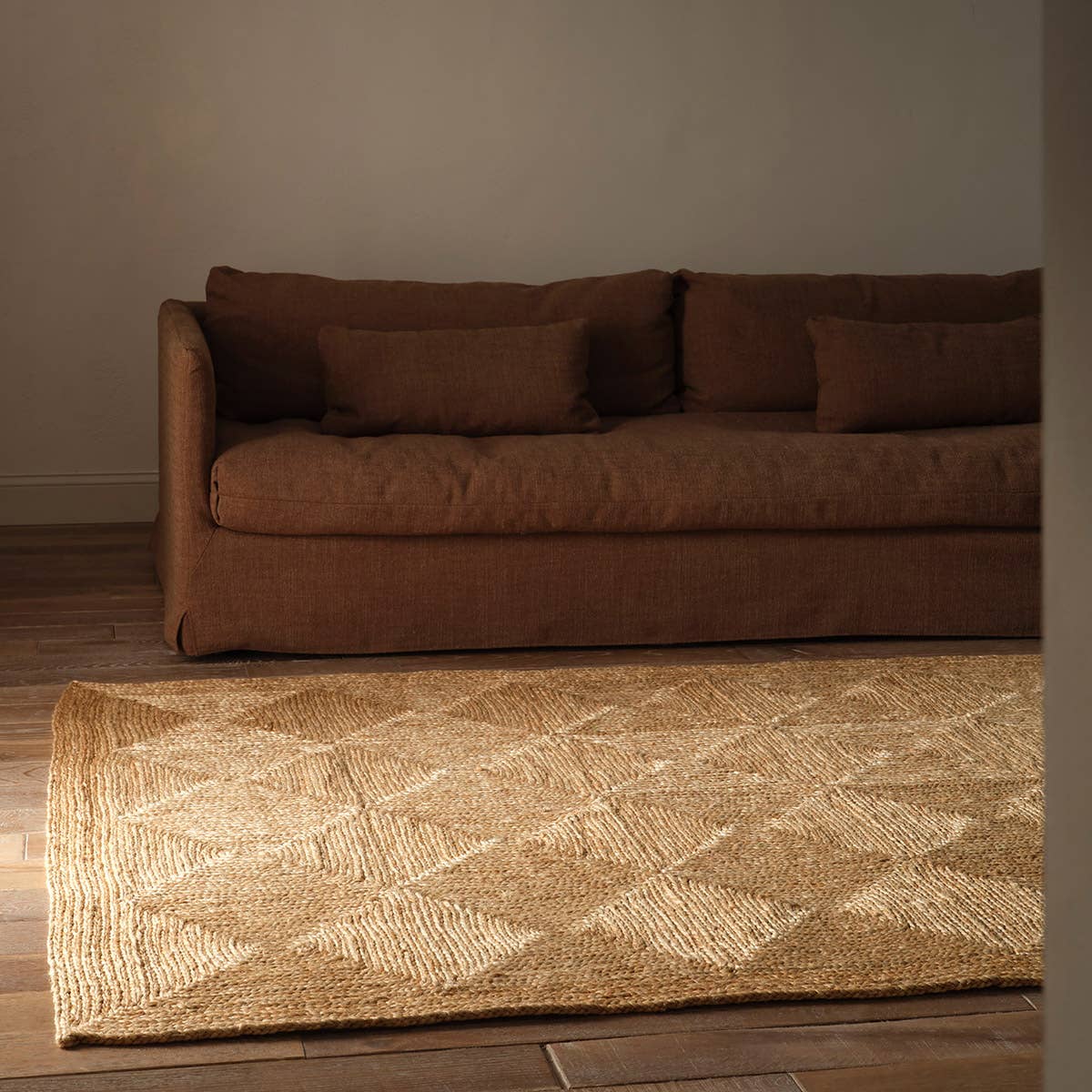 Shop artwork and discover room and home design services in the Evanston area. MegMade designs has been featured in Midwest Living for their refinished cape cod home design style. Visit the MegMade store in the Michigan City - Chicago area.
