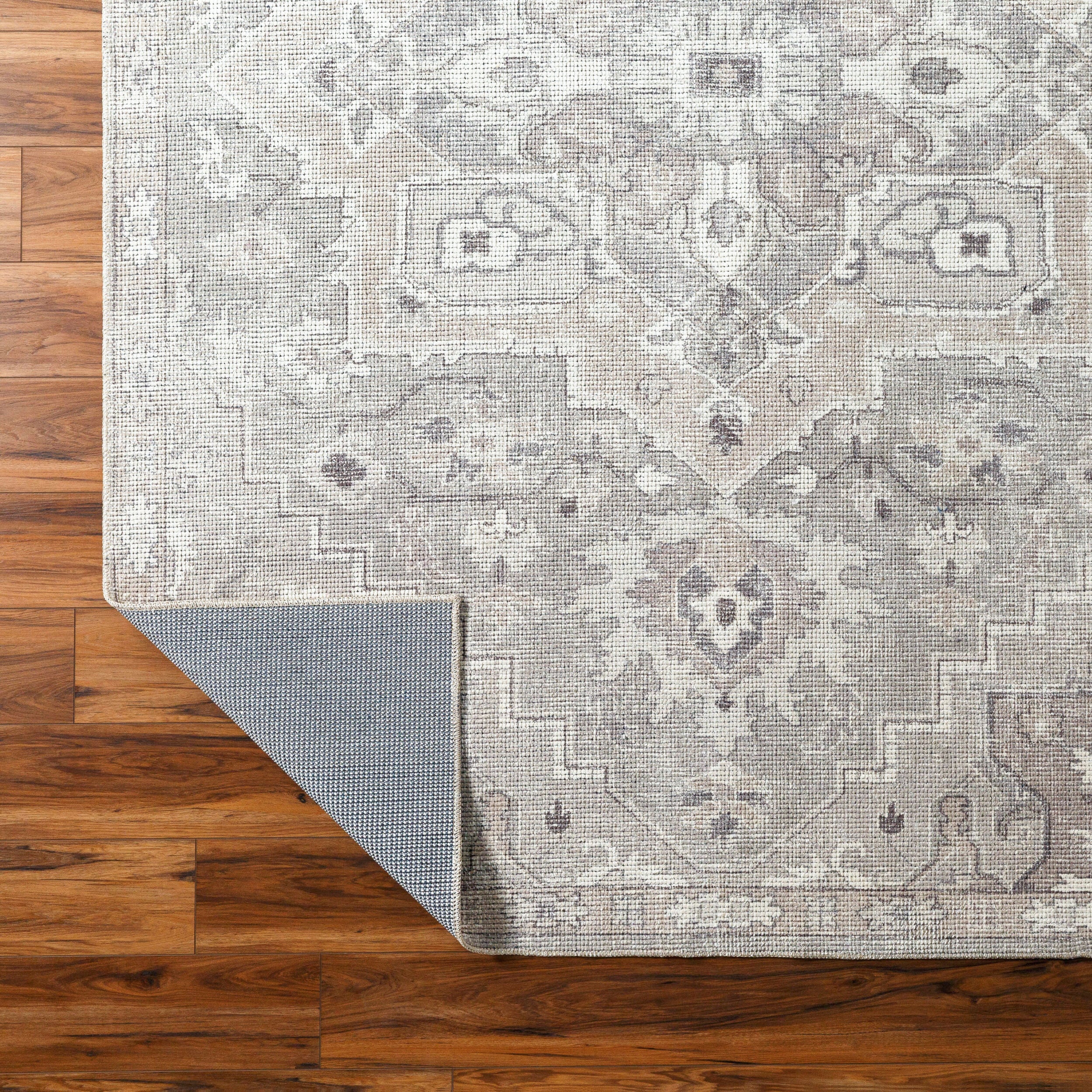 Shop lighting and discover refinishing services in the Denver area. MegMade designs has been featured in HGTV television for their transitional painted furniture home design style. Visit the MegMade store in the Uptown - Chicago area.