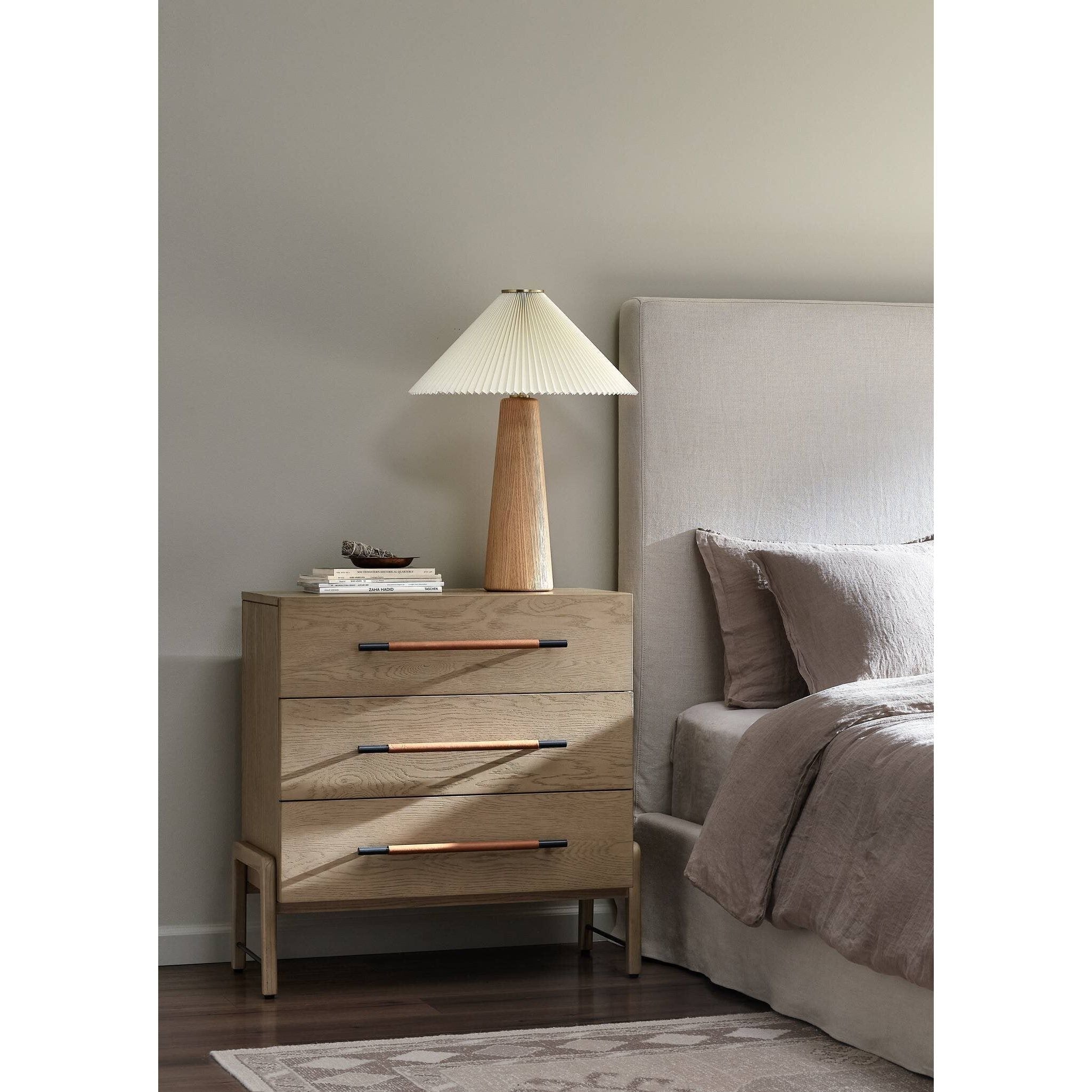 Shop artwork and discover room design services in the Schaumburg area. MegMade designs has been featured in Midwest Living for their repurposed mid-century modern home design style. Visit the MegMade store in the Union Pier - Chicago area.