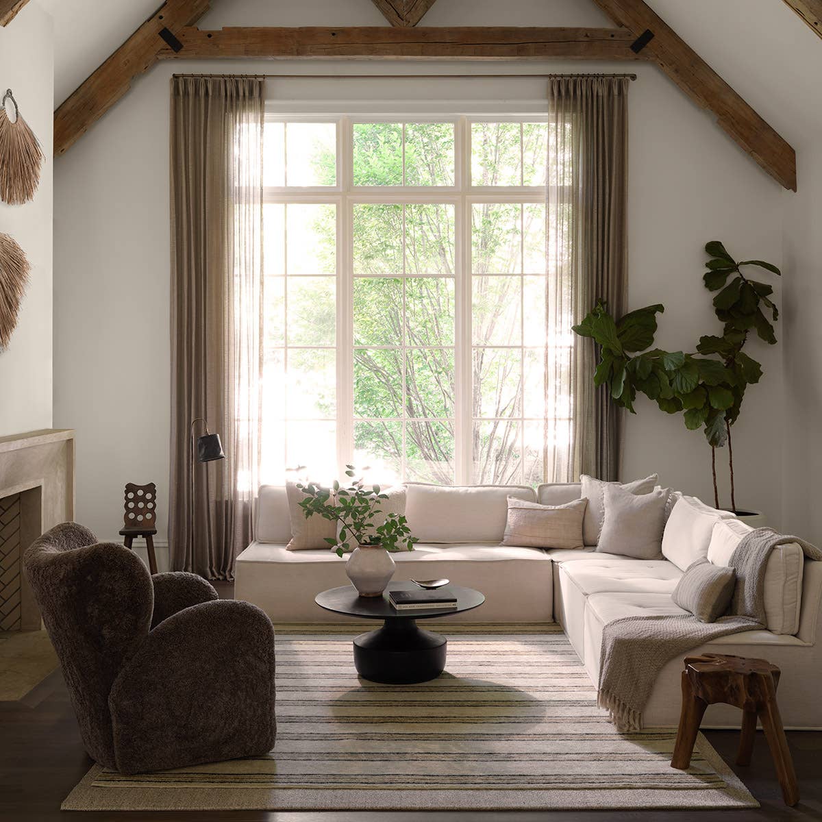 Shop artwork and discover room design services in the Lincoln Park area. MegMade designs has been featured in Midwest Living for their timeless farmhouse living room home design style. Visit the MegMade store in the Uptown - Chicago area.
