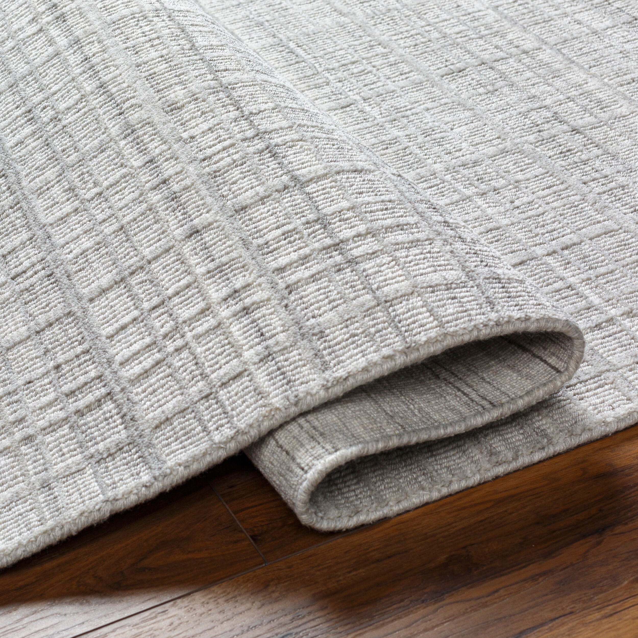 Shop cabinets and discover room design services in the Des Moines area. MegMade designs has been featured in HGTV television for their colorful tudor home design style. Visit the MegMade store in the Arlington Heights - Chicago area.