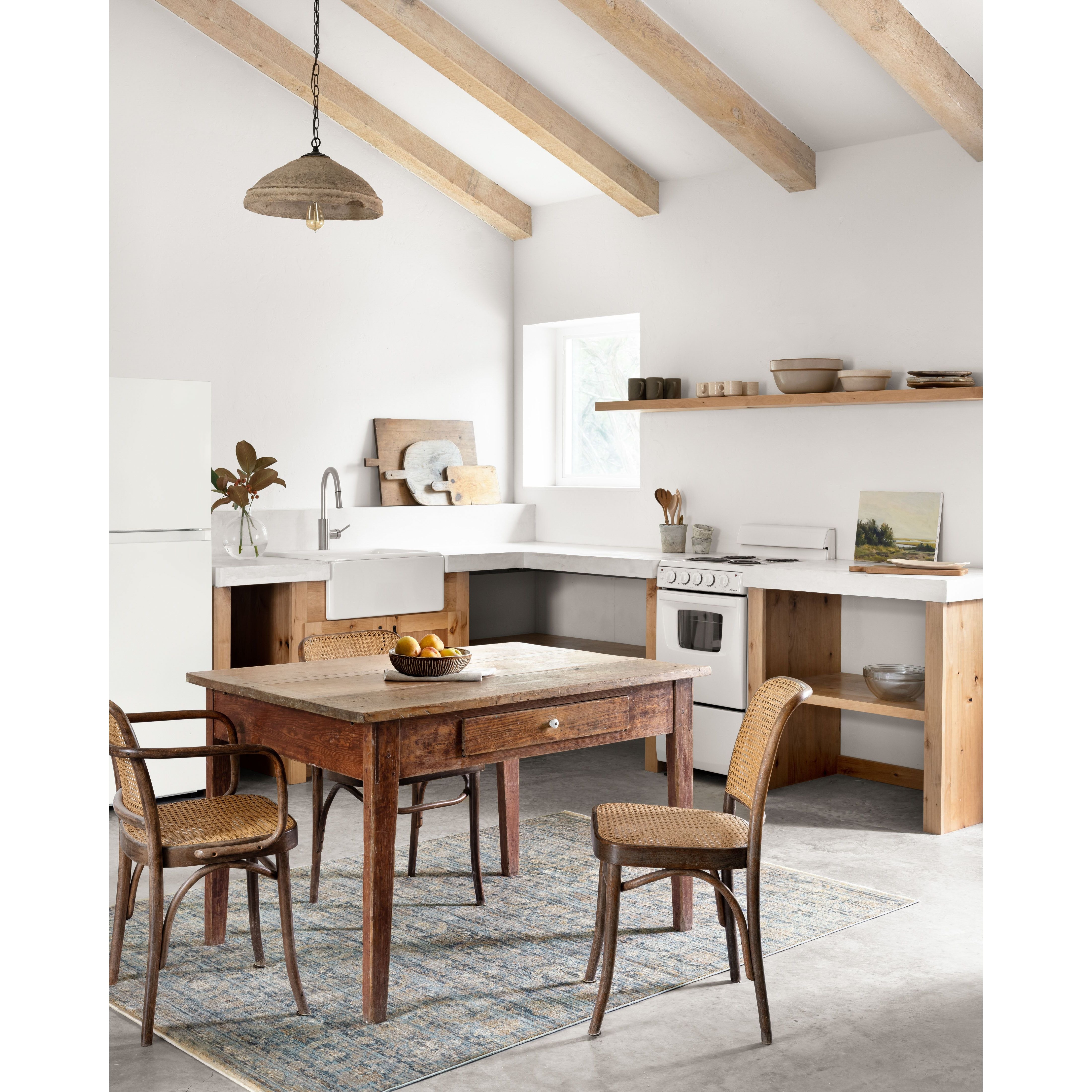 Shop buffets and discover interior design services in the New York City area. MegMade designs has been featured in Architectural Digest for their granny chic mid-century modern home design style. Visit the MegMade store in the Uptown - Chicago area.