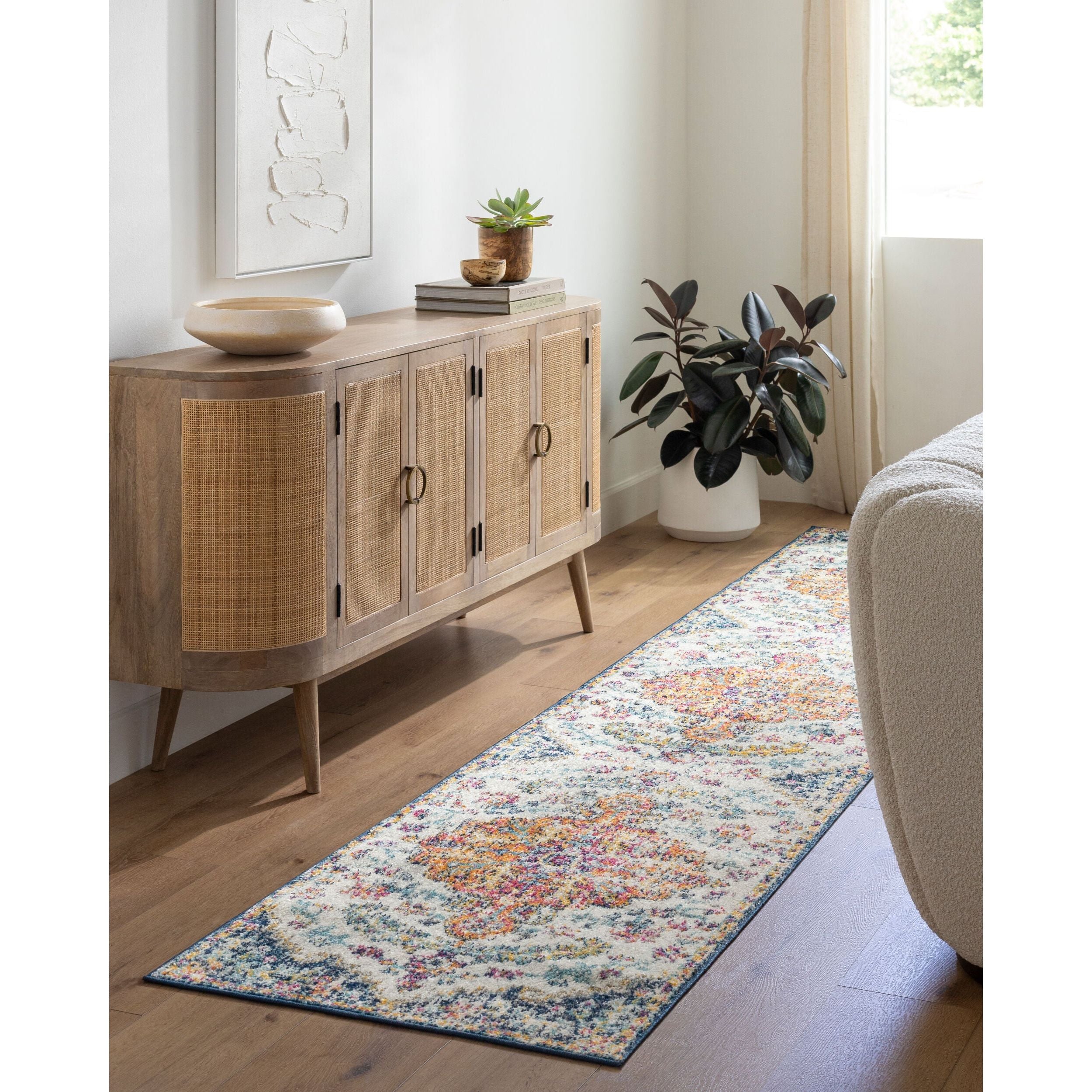 Shop buffets and discover room and home design services in the Austin area. MegMade designs has been featured in Better Home and Gardens for their vintage painted furniture home design style. Visit the MegMade store in the St. John - Chicago area.