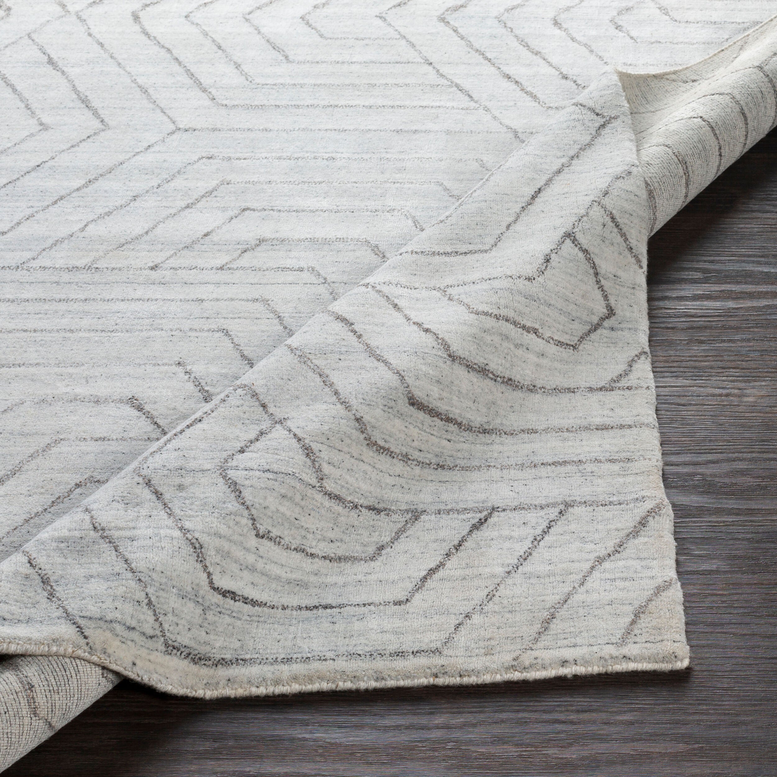 Shop furniture and discover new construction services in the Nantucket area. MegMade designs has been featured in Northwest Indiana Times for their one-of-a-kind farmhouse home design style. Visit the MegMade store in the Lincoln Park - Chicago area.