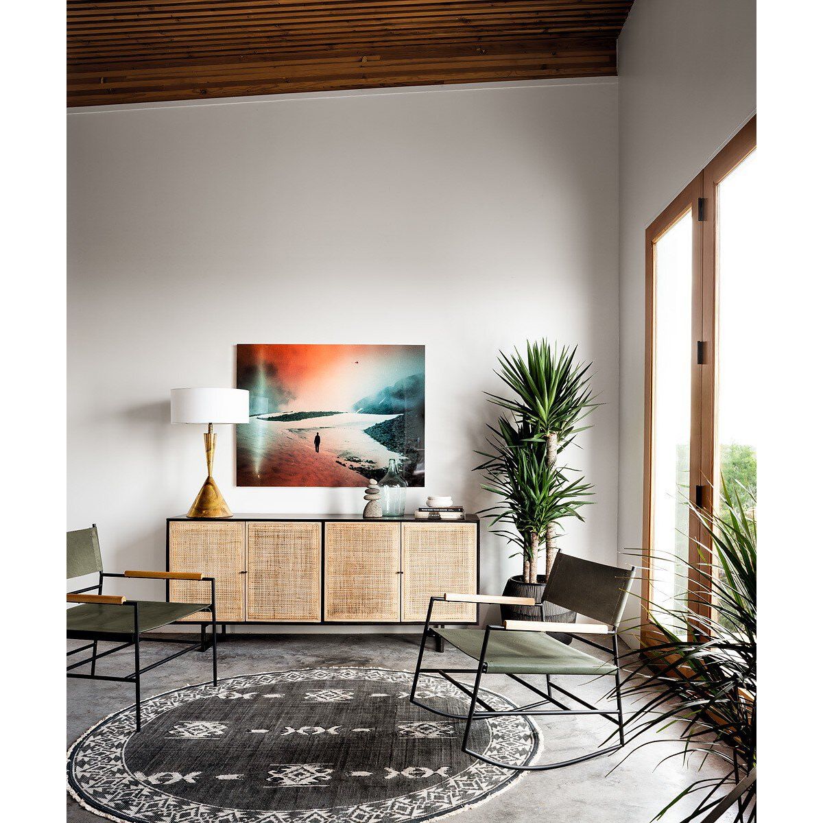 Shop sofas and discover interior design services in the Lincoln Park area. MegMade designs has been featured in HGTV magazine for their modern traditional before / after home design style. Visit the MegMade store in the Portage Park - Chicago area.