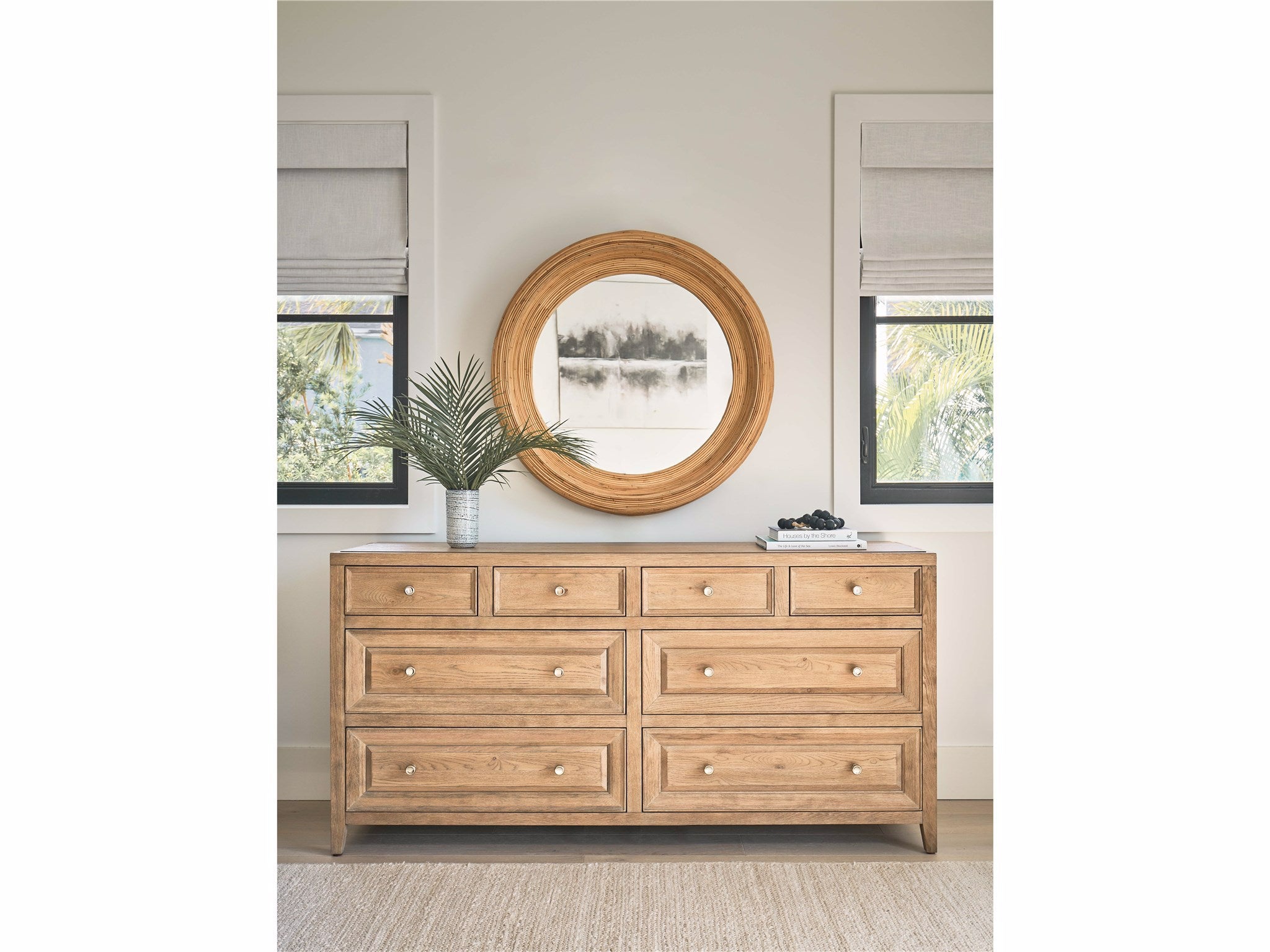 Shop sofas and discover room and home design services in the New York City area. MegMade designs has been featured in HGTV magazine for their transitional victorian home design style. Visit the MegMade store in the Evanston - Chicago area.