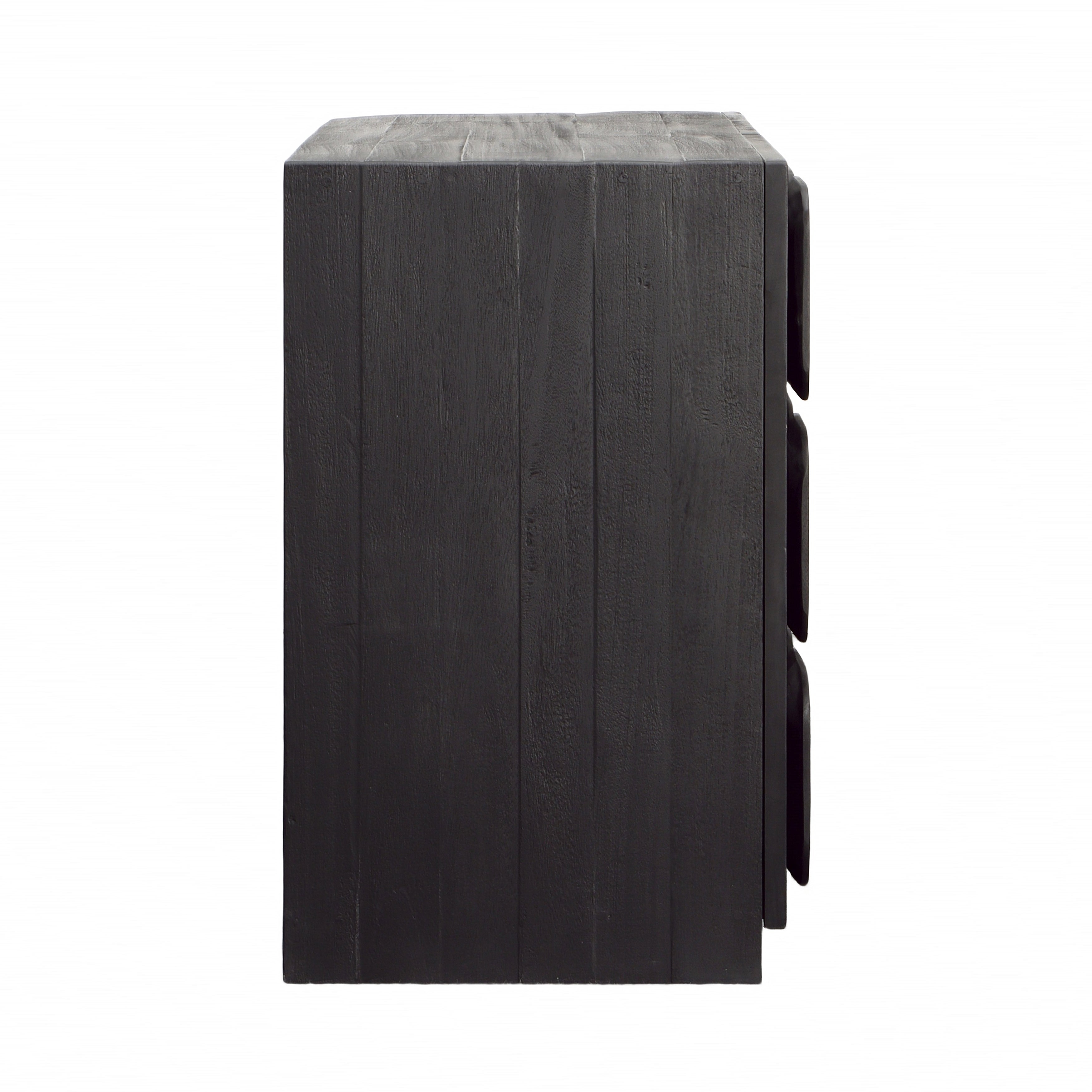 Shop sofas and discover furniture makeover services services in the Dallas area. MegMade designs has been featured in Midwest Living for their english countryside cottage home design style. Visit the MegMade store in the Logan Square - Chicago area.