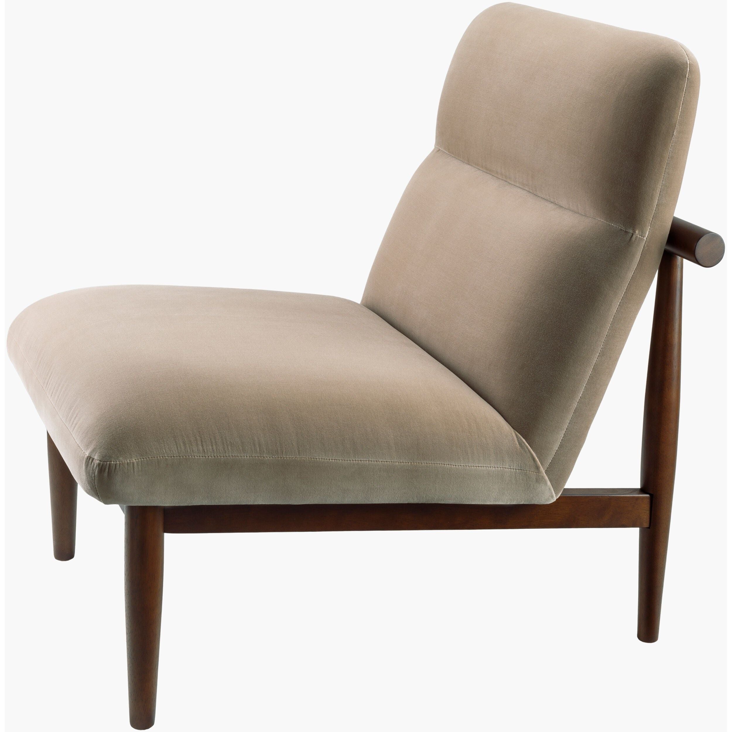 Shop chairs and discover furniture makeover services services in the Seattle area. MegMade designs has been featured in Better Home and Gardens for their repurposed painted furniture home design style. Visit the MegMade store in the Schaumburg - Chicago area.