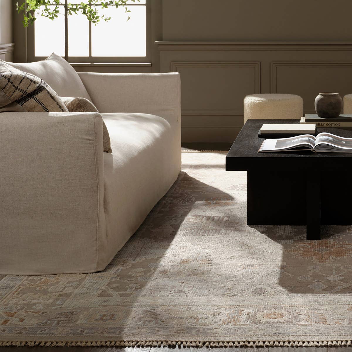 Shop buffets and discover interior design services in the Washington DC area. MegMade designs has been featured in HGTV magazine for their high end painted furniture home design style. Visit the MegMade store in the Winnetka - Chicago area.