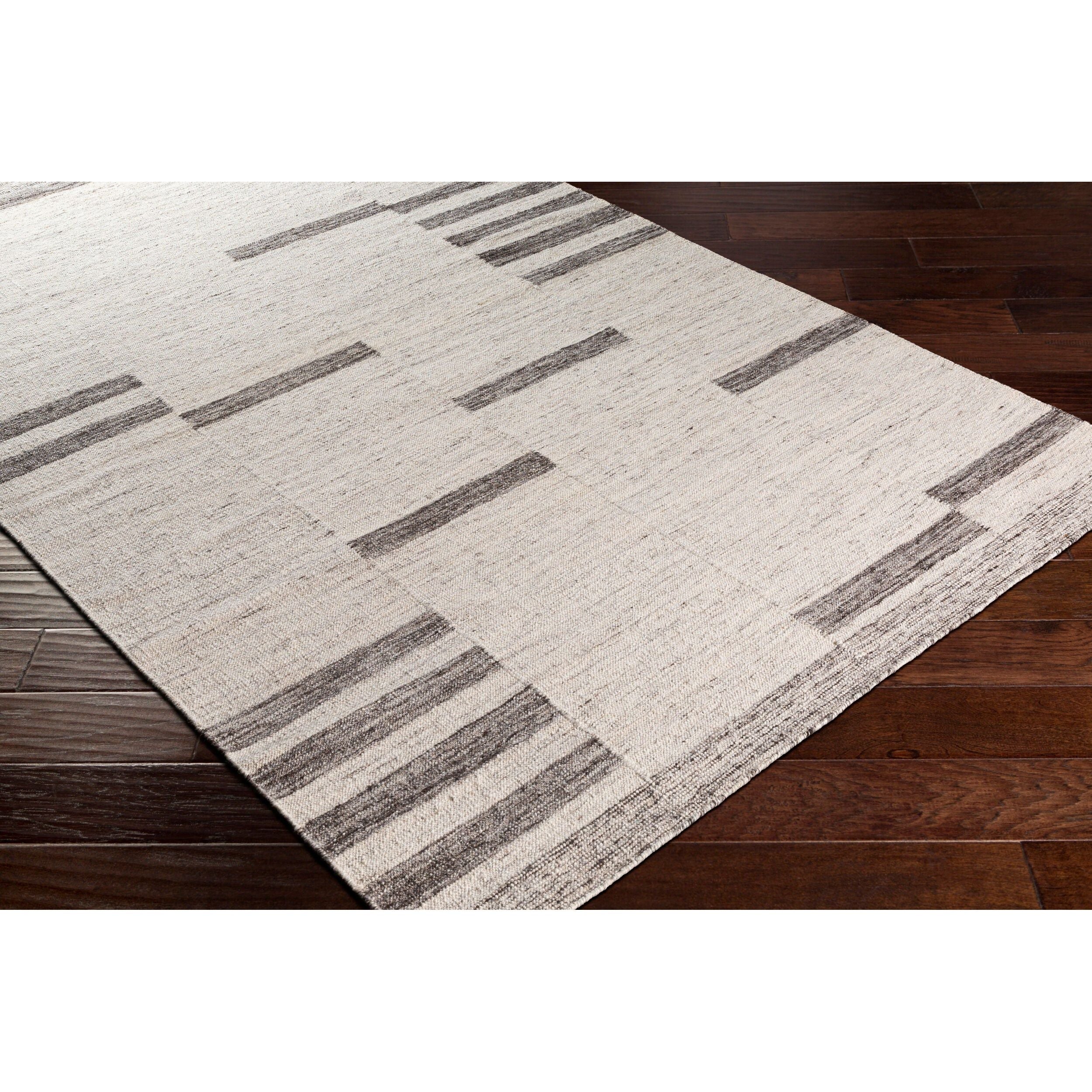 Shop sofas and discover room and home design services in the Indianapolis area. MegMade designs has been featured in HGTV television for their cottage cabin home design style. Visit the MegMade store in the Roscoe Village - Chicago area.