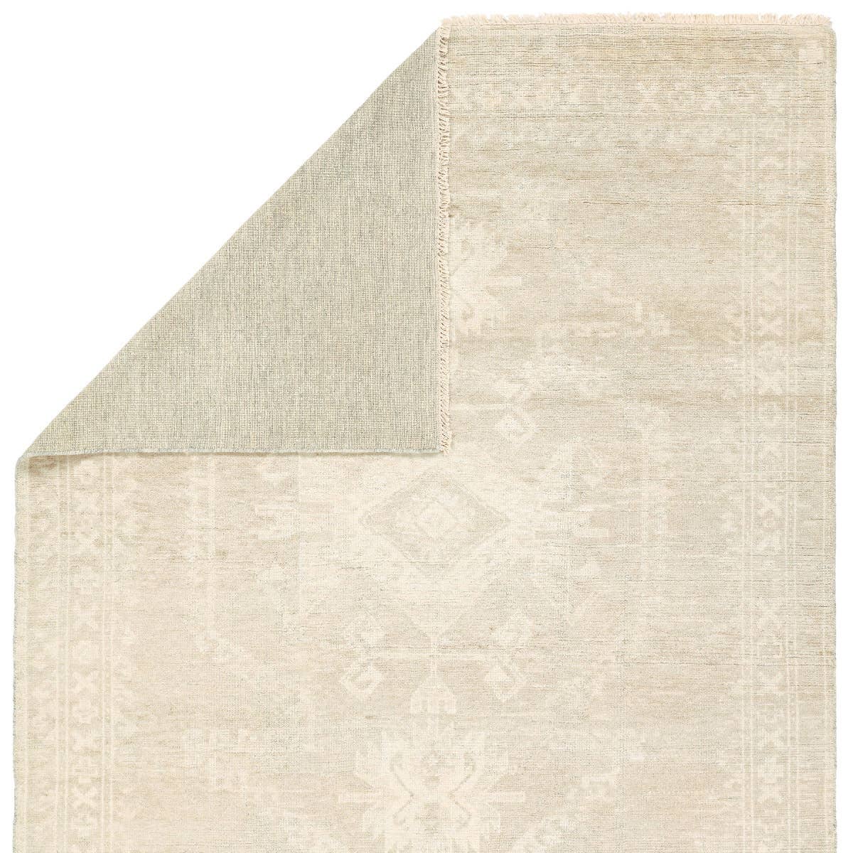Shop buffets and discover room and home design services in the Portland area. MegMade designs has been featured in Midwest Living for their granny chic farmhouse home design style. Visit the MegMade store in the River North - Chicago area.