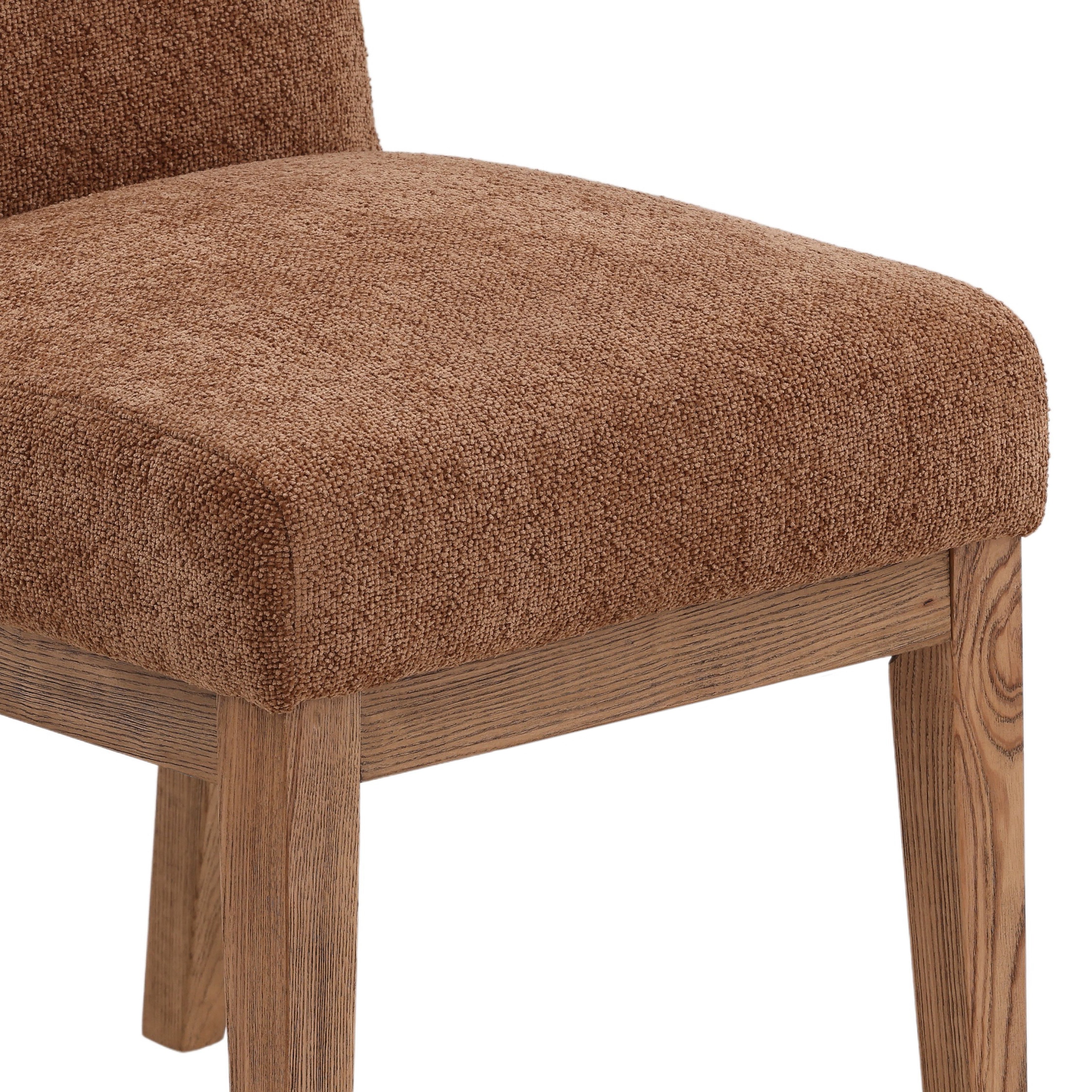 Shop sofas and discover room and home design services in the Denver area. MegMade designs has been featured in DIY magazine for their modern traditional cabin home design style. Visit the MegMade store in the Glen Ellyn - Chicago area.